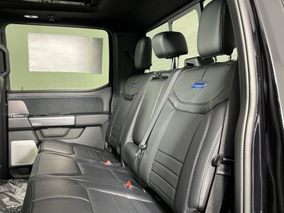 2026 Ford Super Duty F-450 DRW PLATINUM 4WD Crew Cab 8' Box