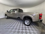 2026 Ford Super Duty F-450 DRW PLATINUM 4WD Crew Cab 8' Box