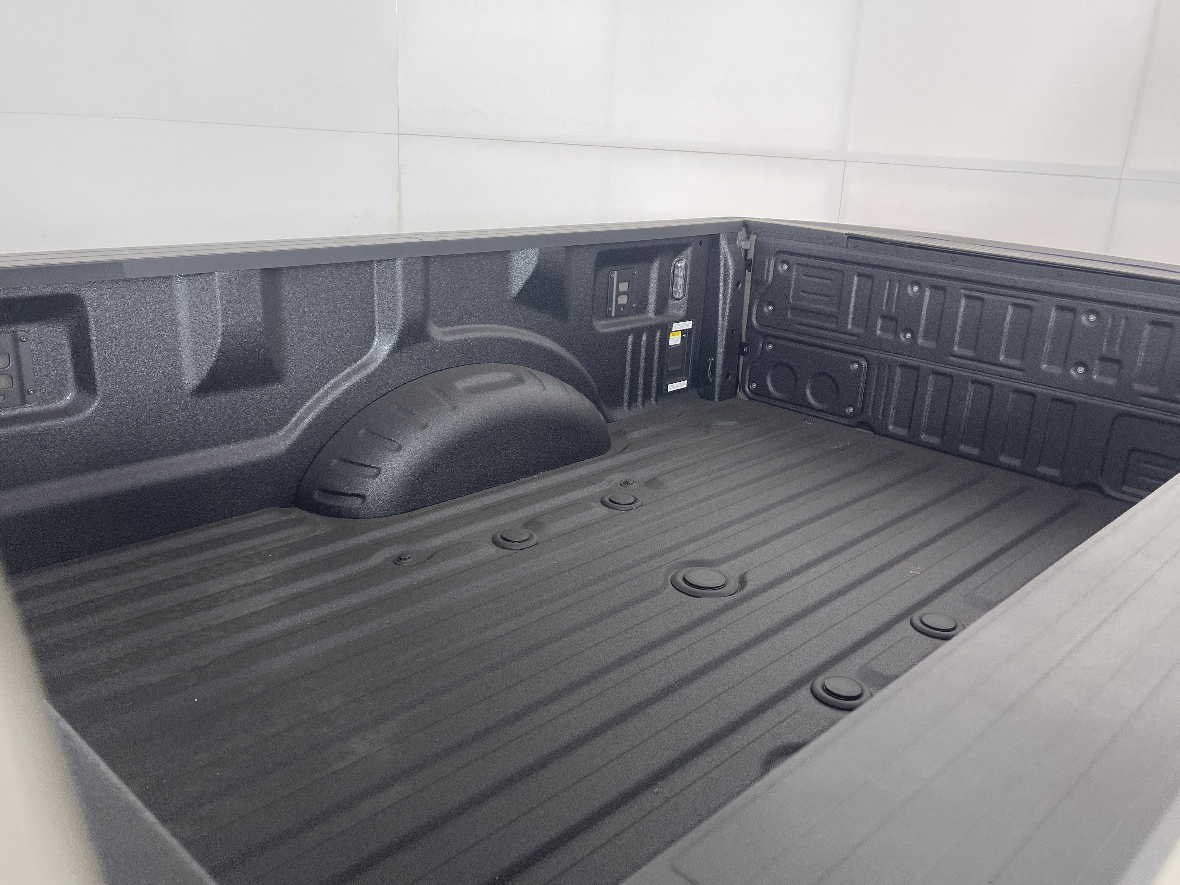 2026 Ford Super Duty F-450 DRW PLATINUM 4WD Crew Cab 8' Box
