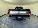 2026 Ford Super Duty F-450 DRW KING RANCH 4WD Crew Cab 8' Box