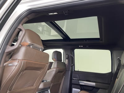 2026 Ford Super Duty F-450 DRW KING RANCH 4WD Crew Cab 8' Box