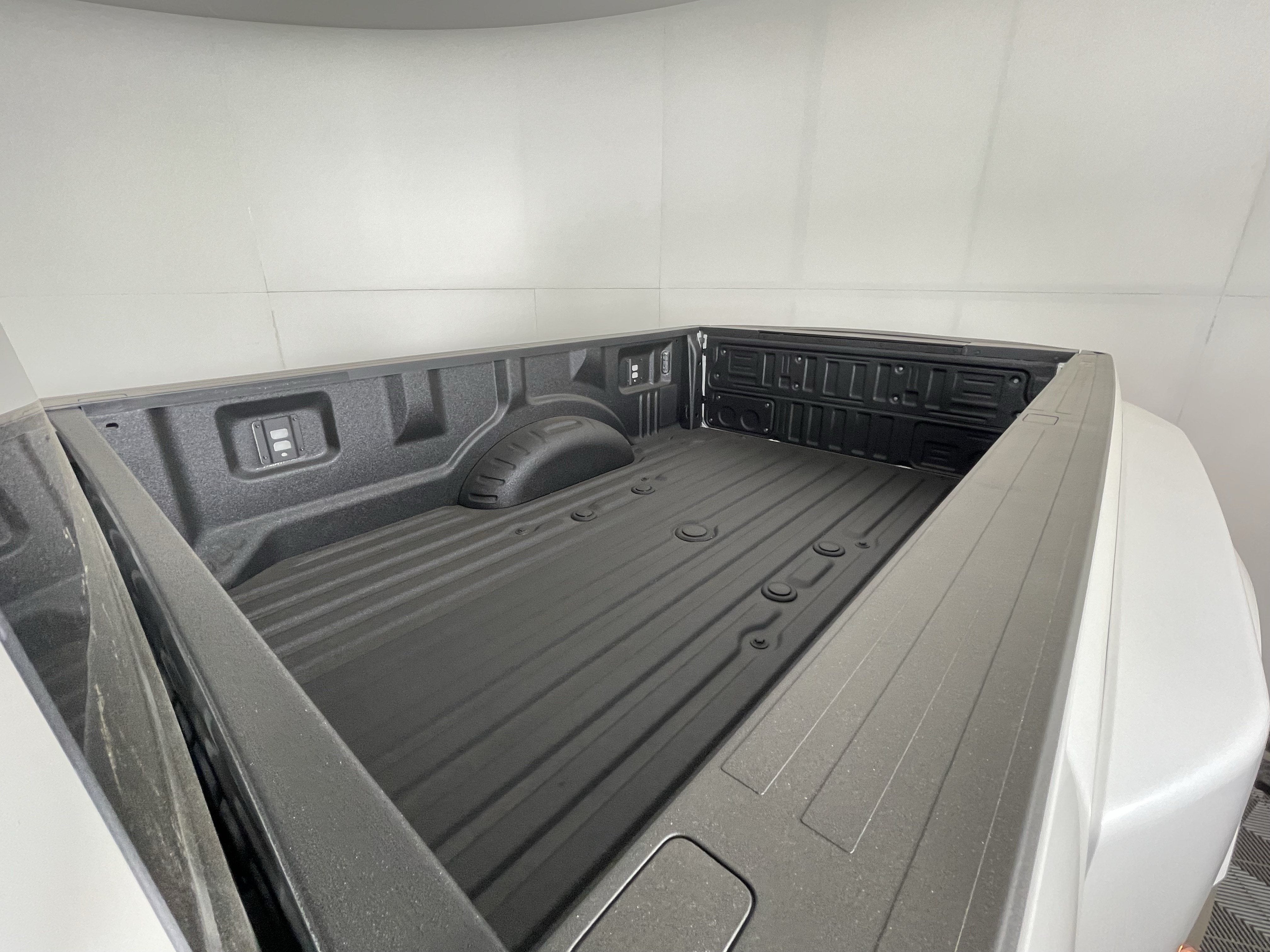 2026 Ford Super Duty F-450 DRW KING RANCH 4WD Crew Cab 8' Box