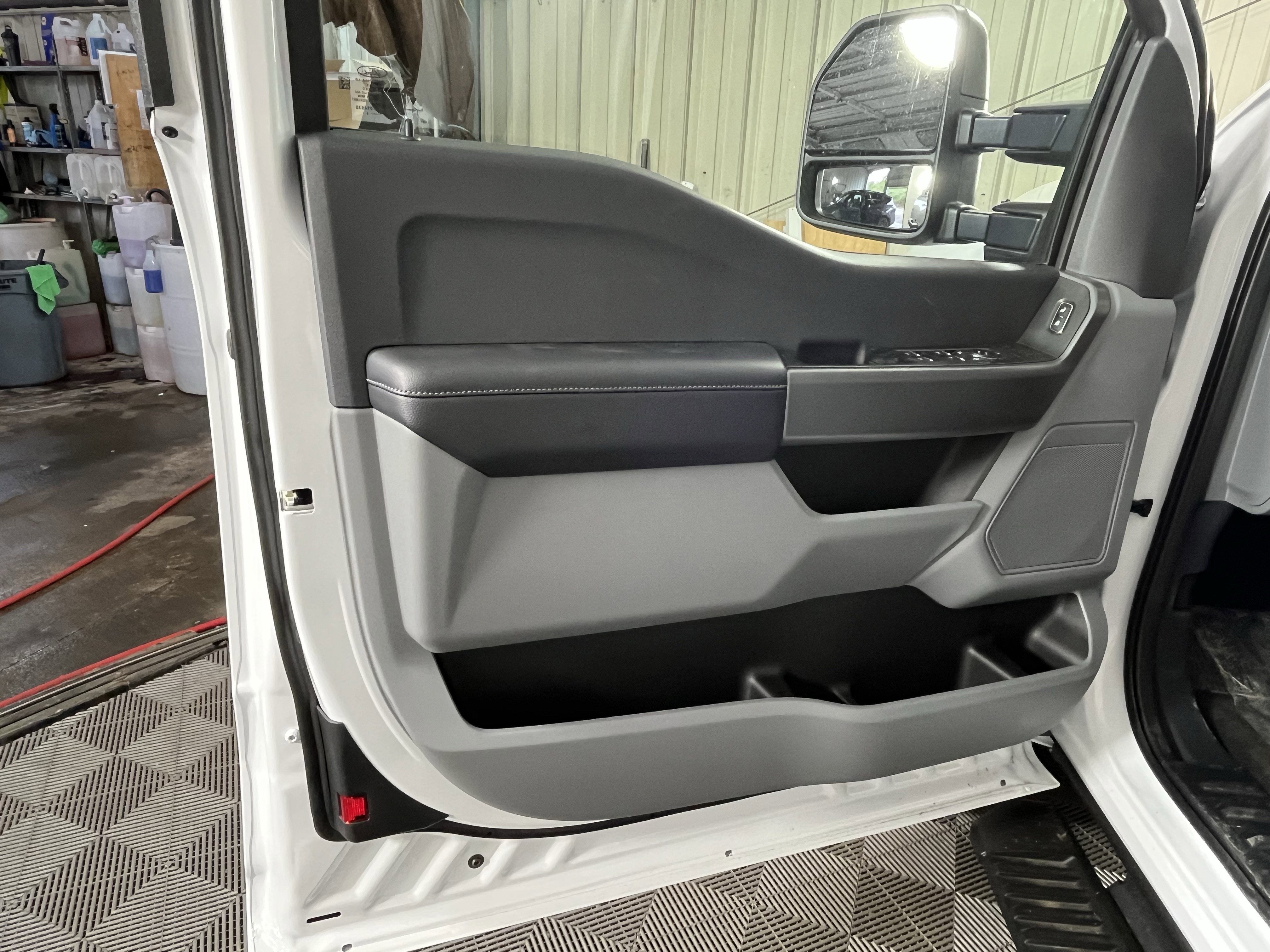 2026 Ford Super Duty F-350 SRW XL 4WD SuperCab 8' Box