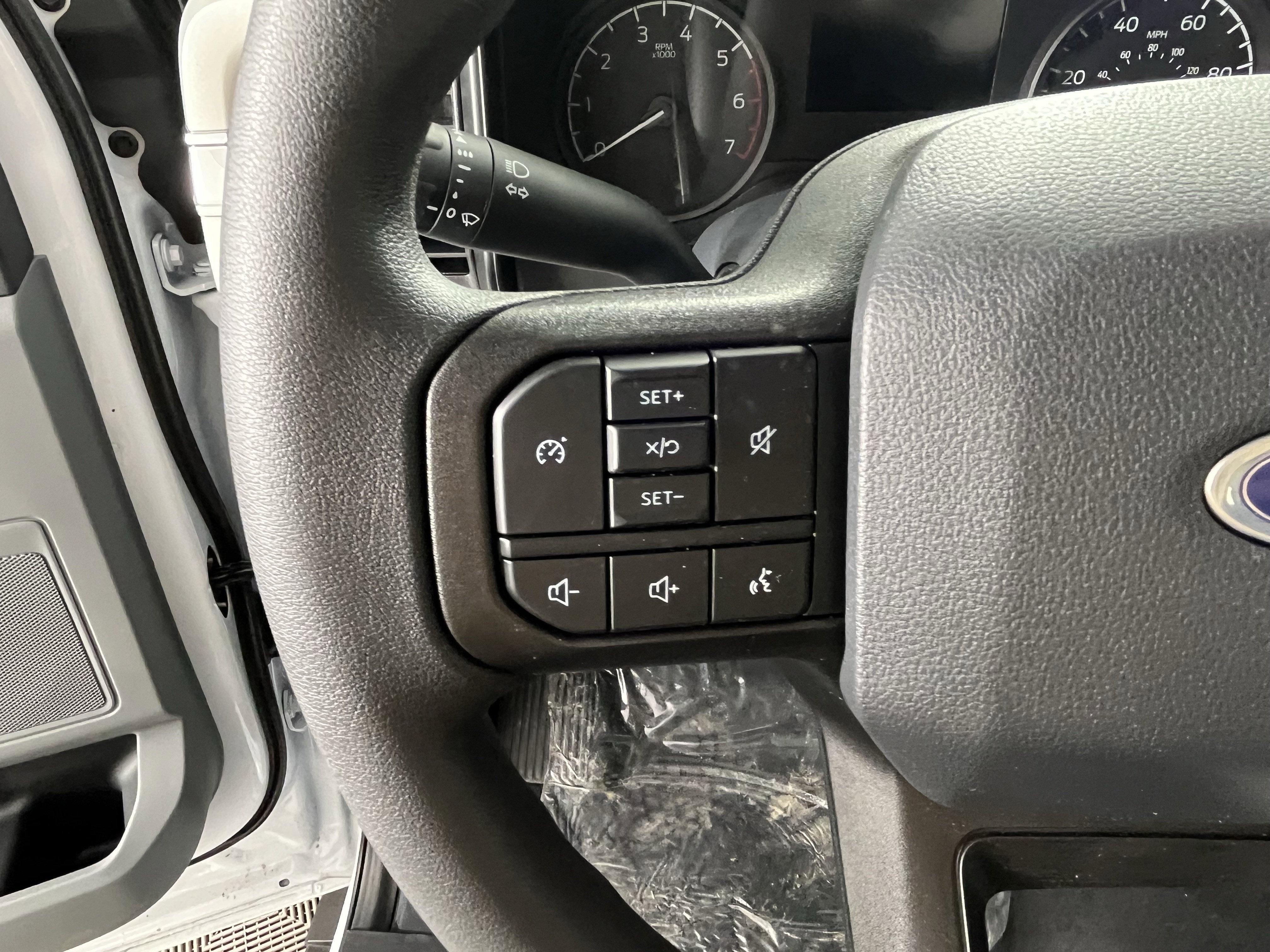 2026 Ford Super Duty F-350 SRW XL 4WD SuperCab 8' Box