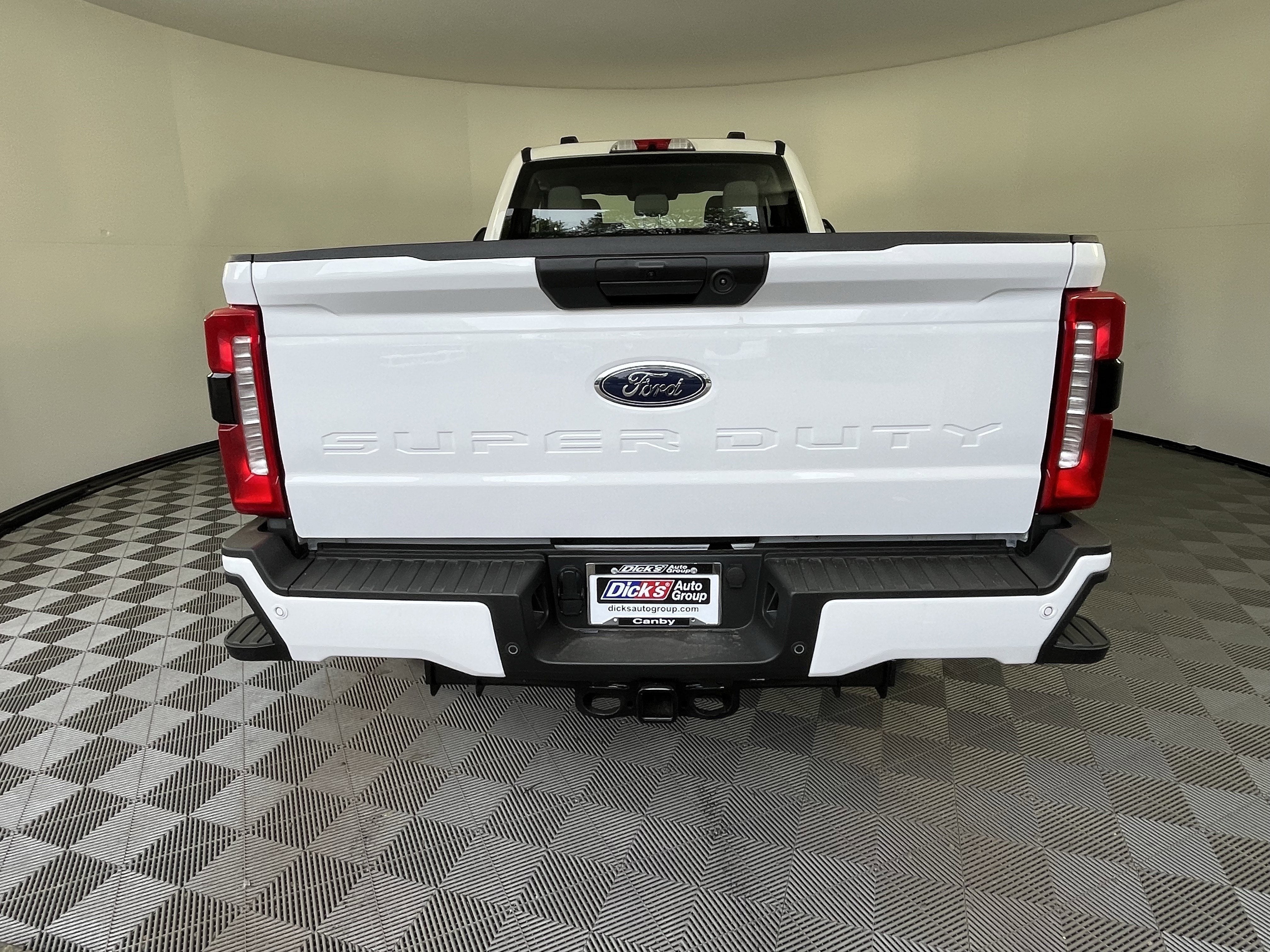 2026 Ford Super Duty F-350 SRW XL 4WD SuperCab 8' Box