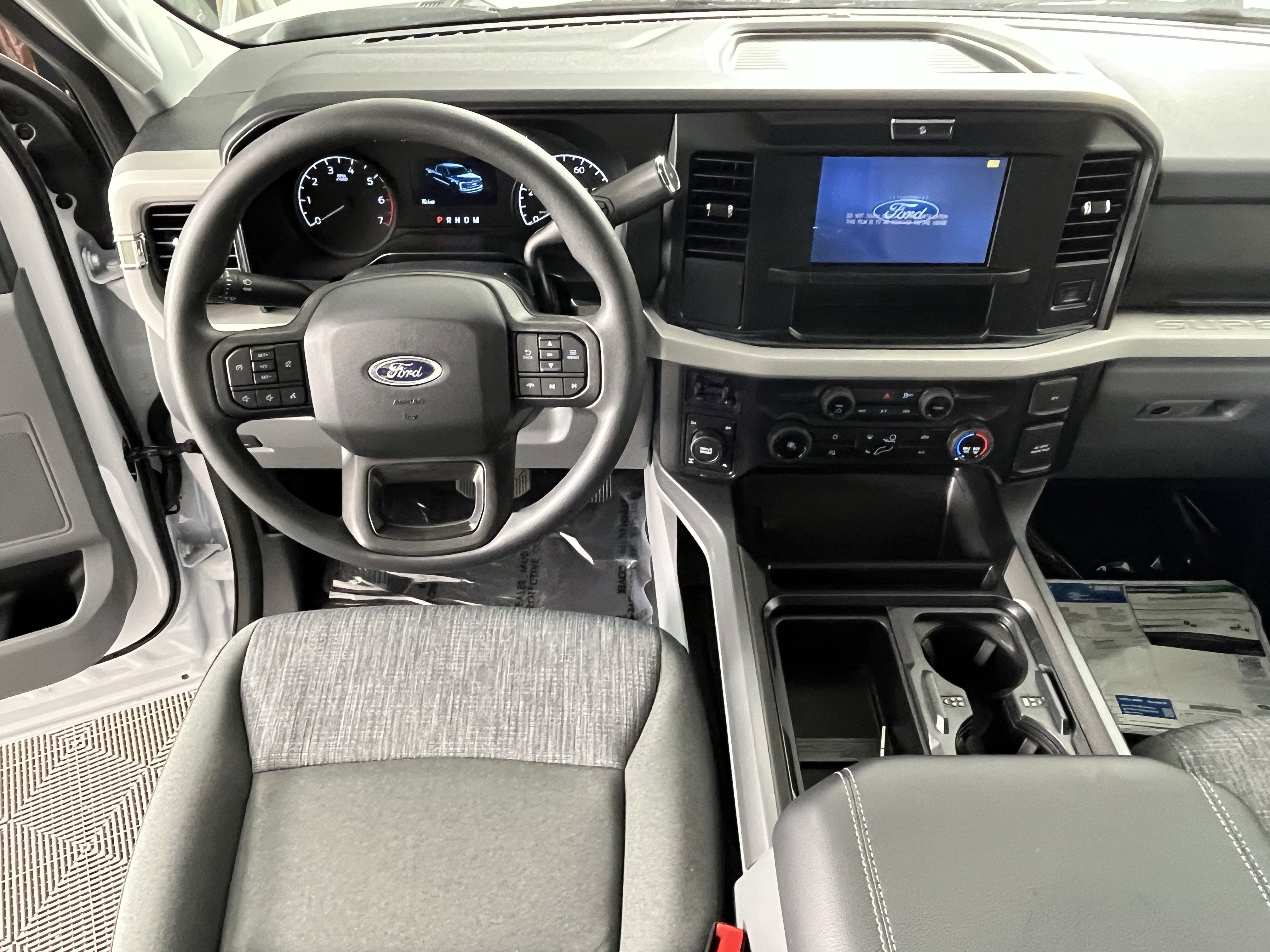 2026 Ford Super Duty F-350 SRW XLT 4WD SuperCab 8' Box