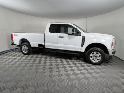 2026 Ford Super Duty F-350 SRW XLT 4WD SuperCab 8' Box