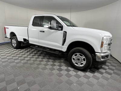 2026 Ford Super Duty F-350 SRW XLT 4WD SuperCab 8' Box