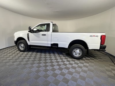 2026 Ford Super Duty F-250 SRW XL 4WD Reg Cab 8' Box