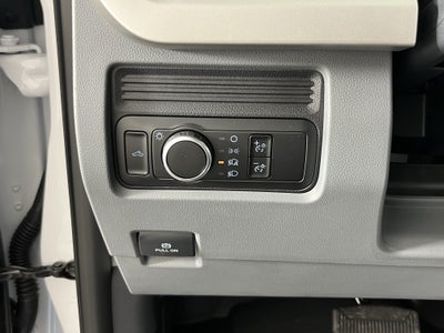 2026 Ford Super Duty F-250 SRW XL 4WD Reg Cab 8' Box
