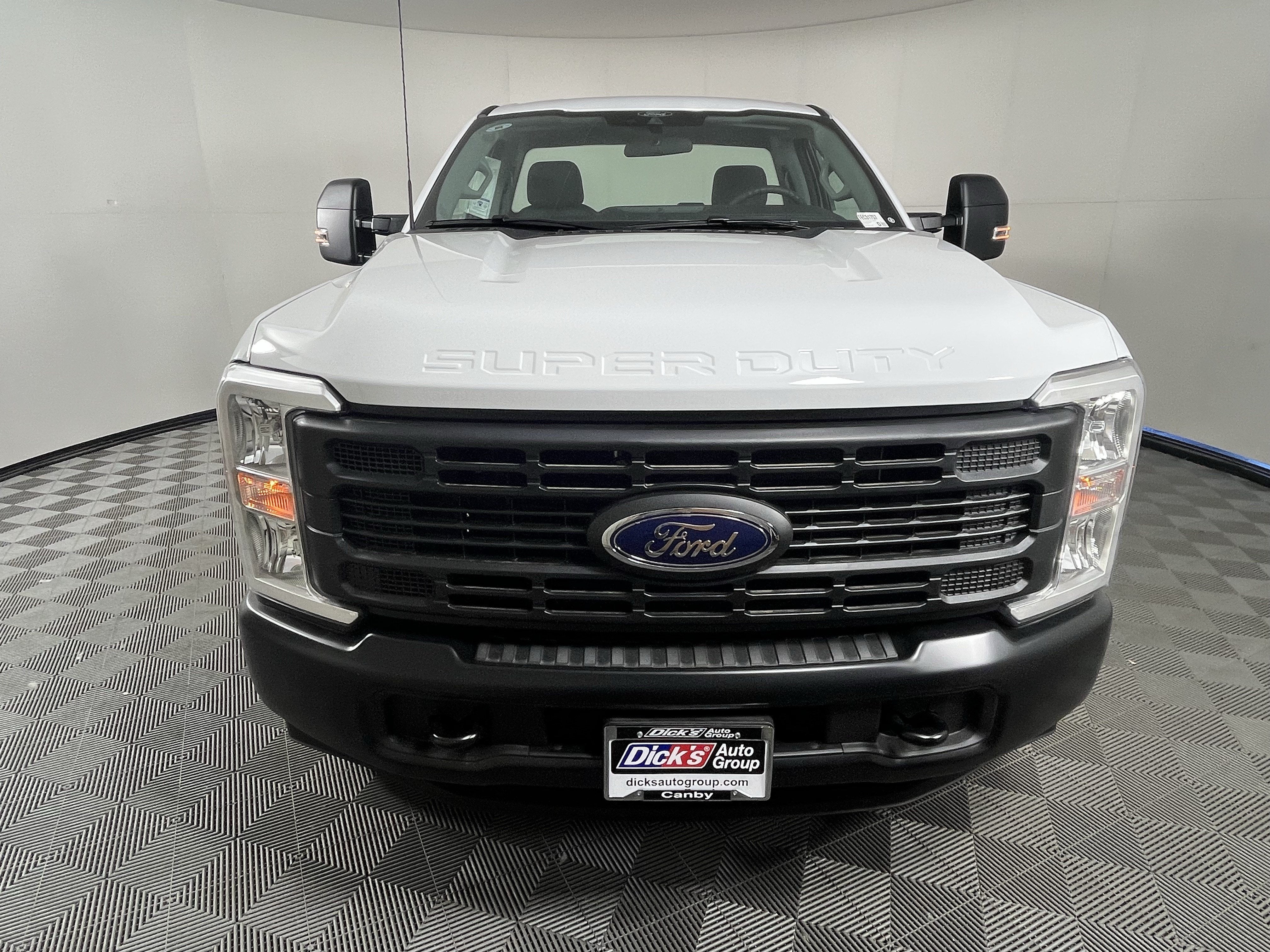 2026 Ford Super Duty F-250 SRW XL 4WD Reg Cab 8' Box