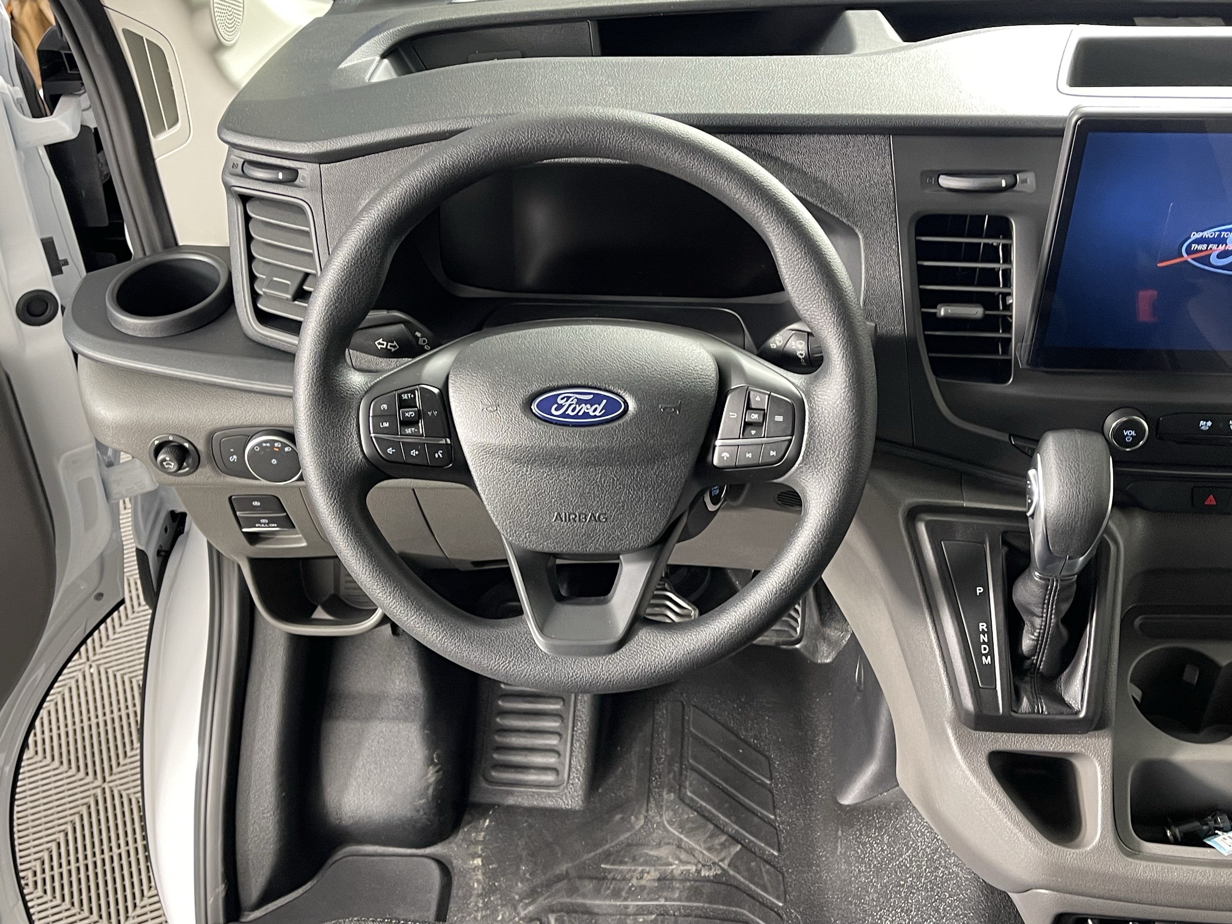 2027 Ford Transit Cargo Van T-250 148 Med Rf 9150 GVWR RWD XL