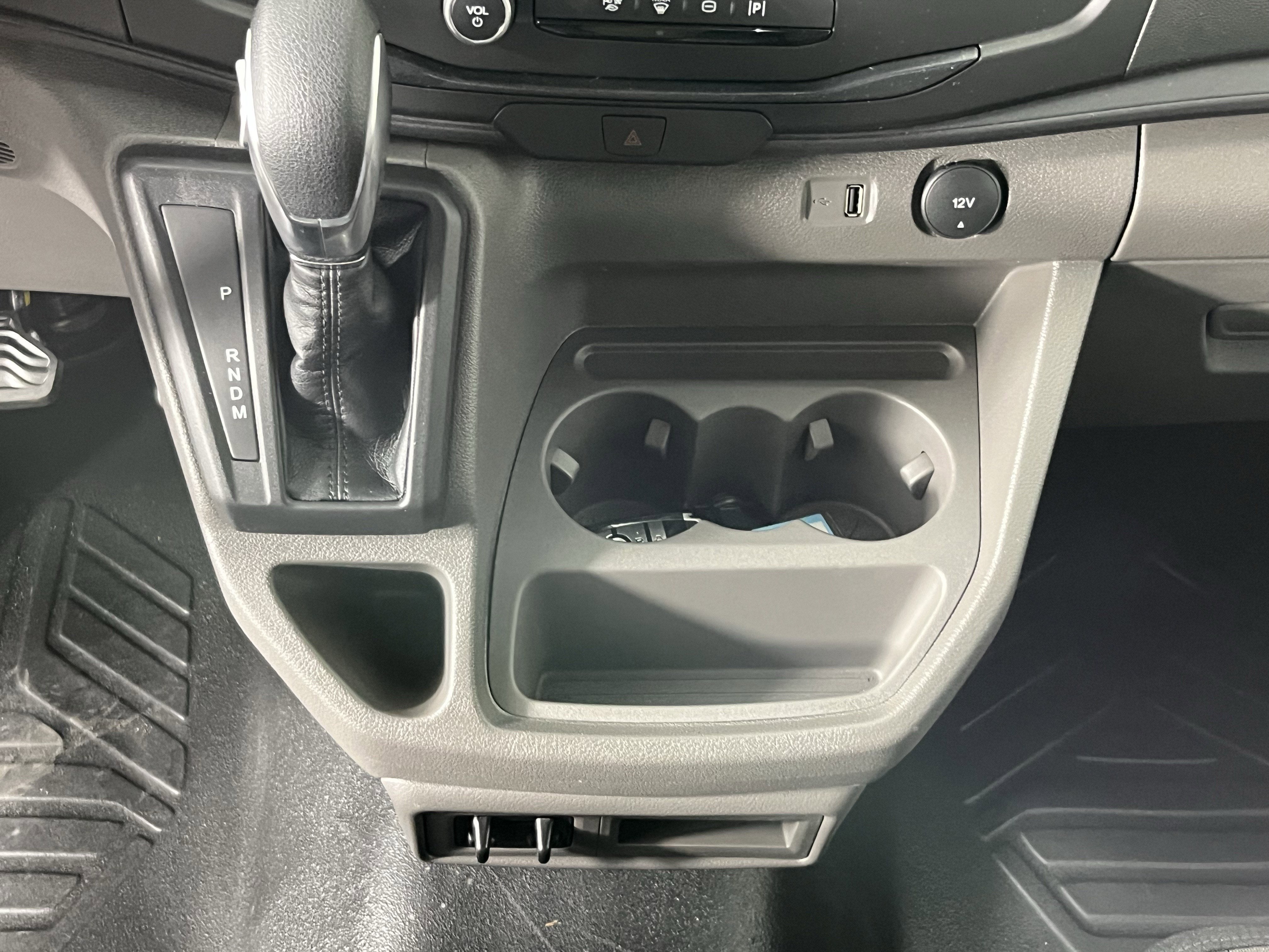 2026 Ford Transit Cargo Van T-250 148 Med Rf 9150 GVWR AWD XL