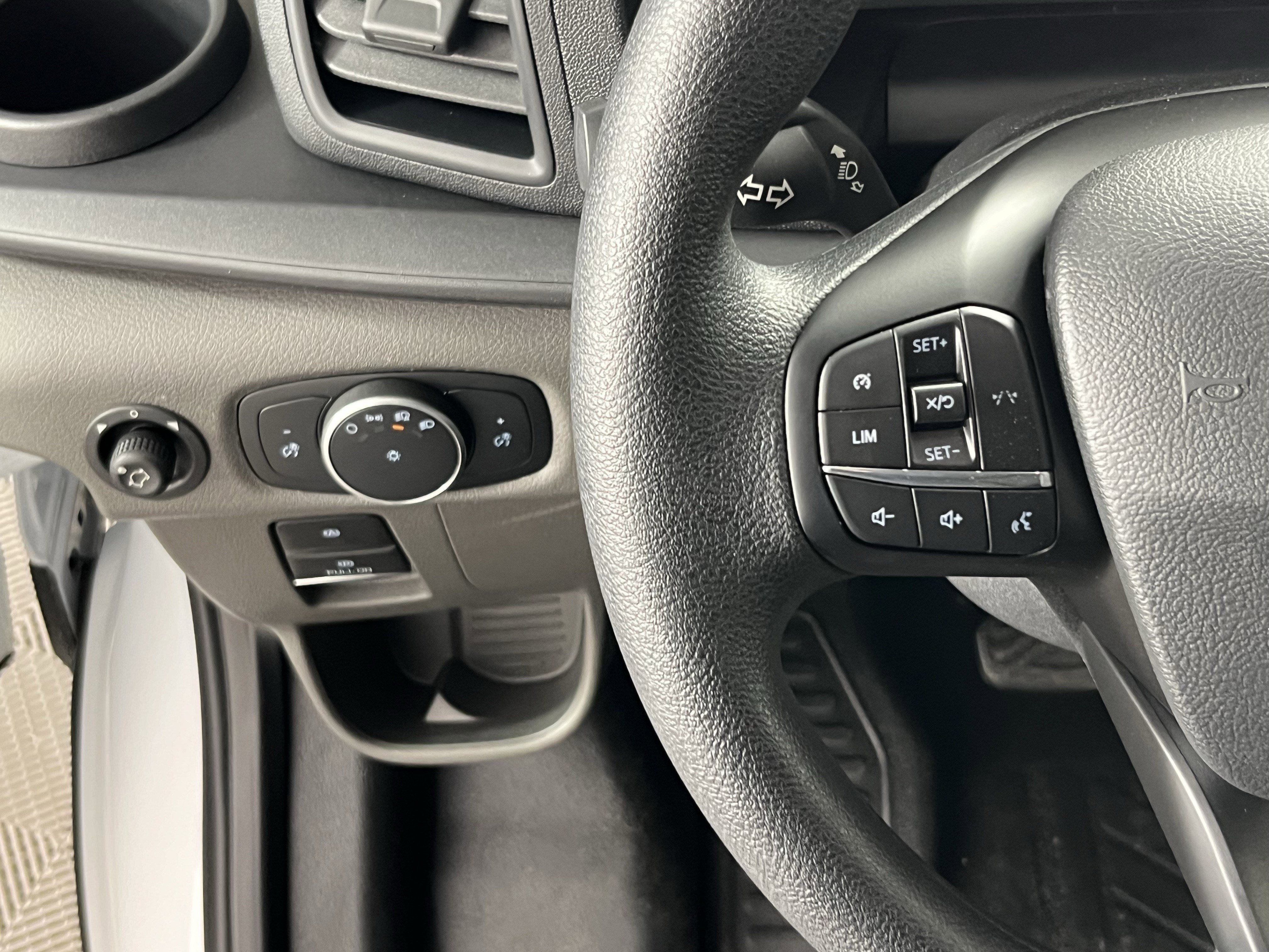 2026 Ford Transit Cargo Van T-250 148 Med Rf 9150 GVWR AWD XL