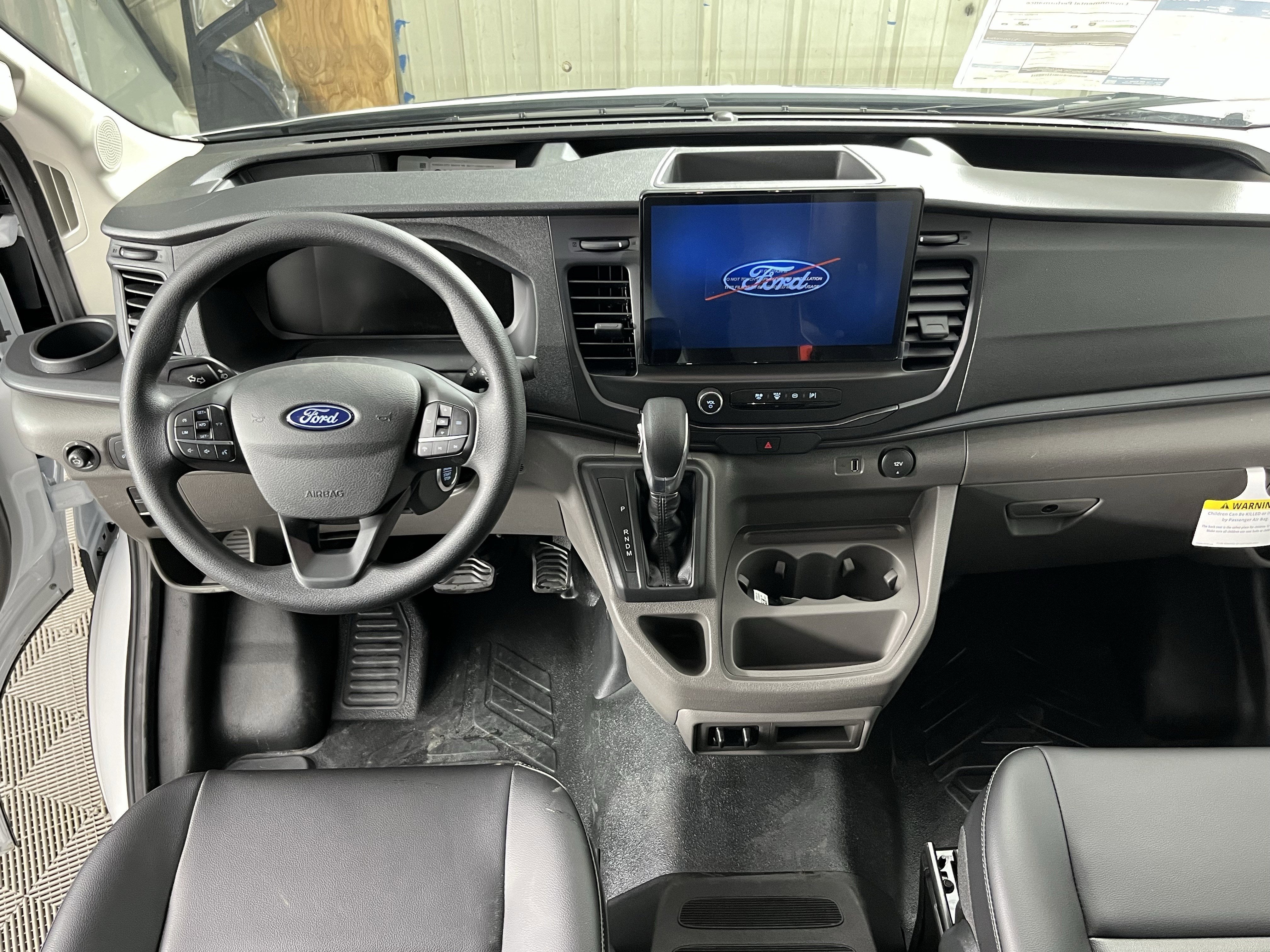 2026 Ford Transit Cargo Van T-250 148 Med Rf 9150 GVWR AWD XL