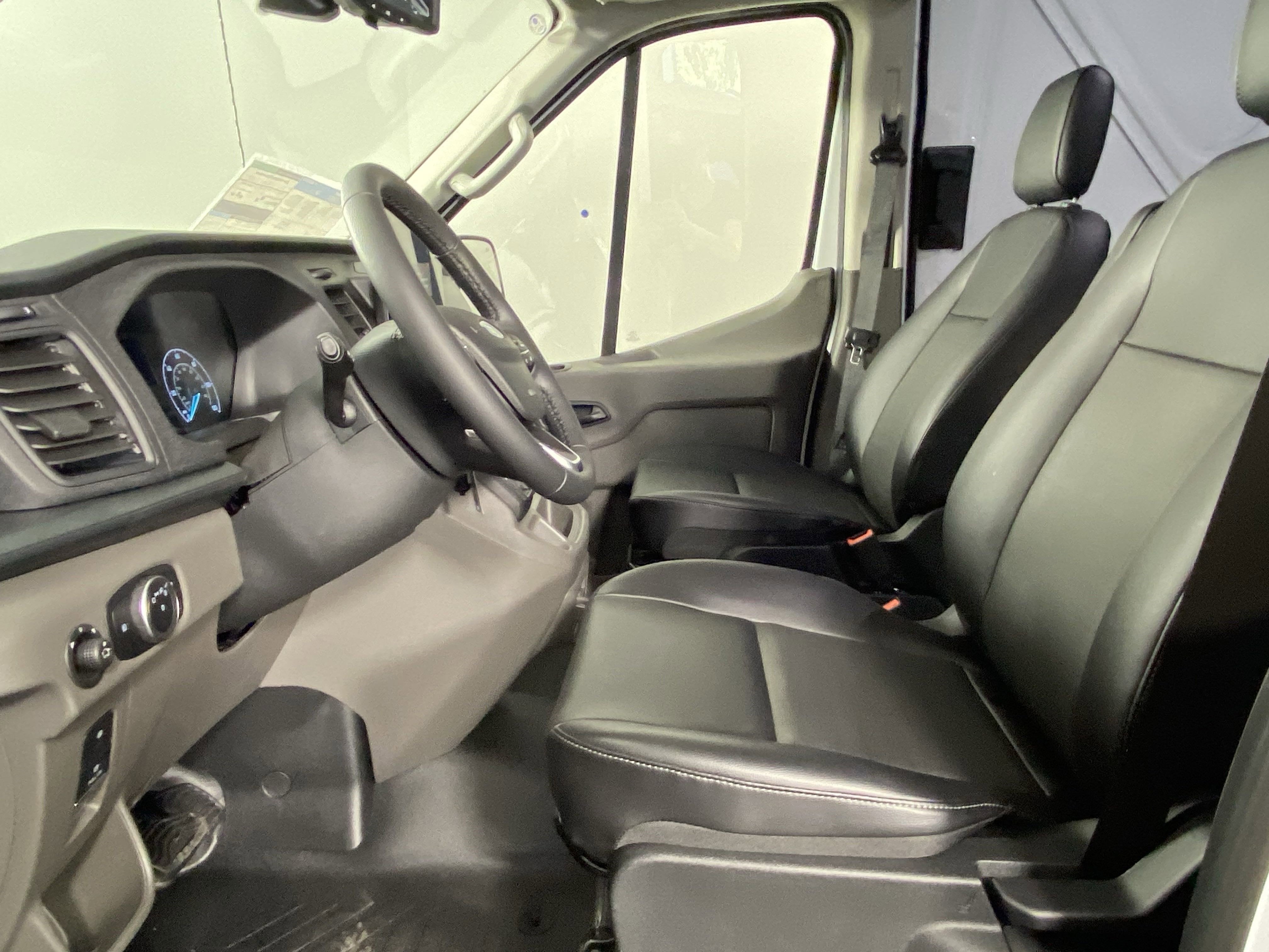 2025 Ford Transit Cargo Van T-250 148 Med Rf 9070 GVWR AWD