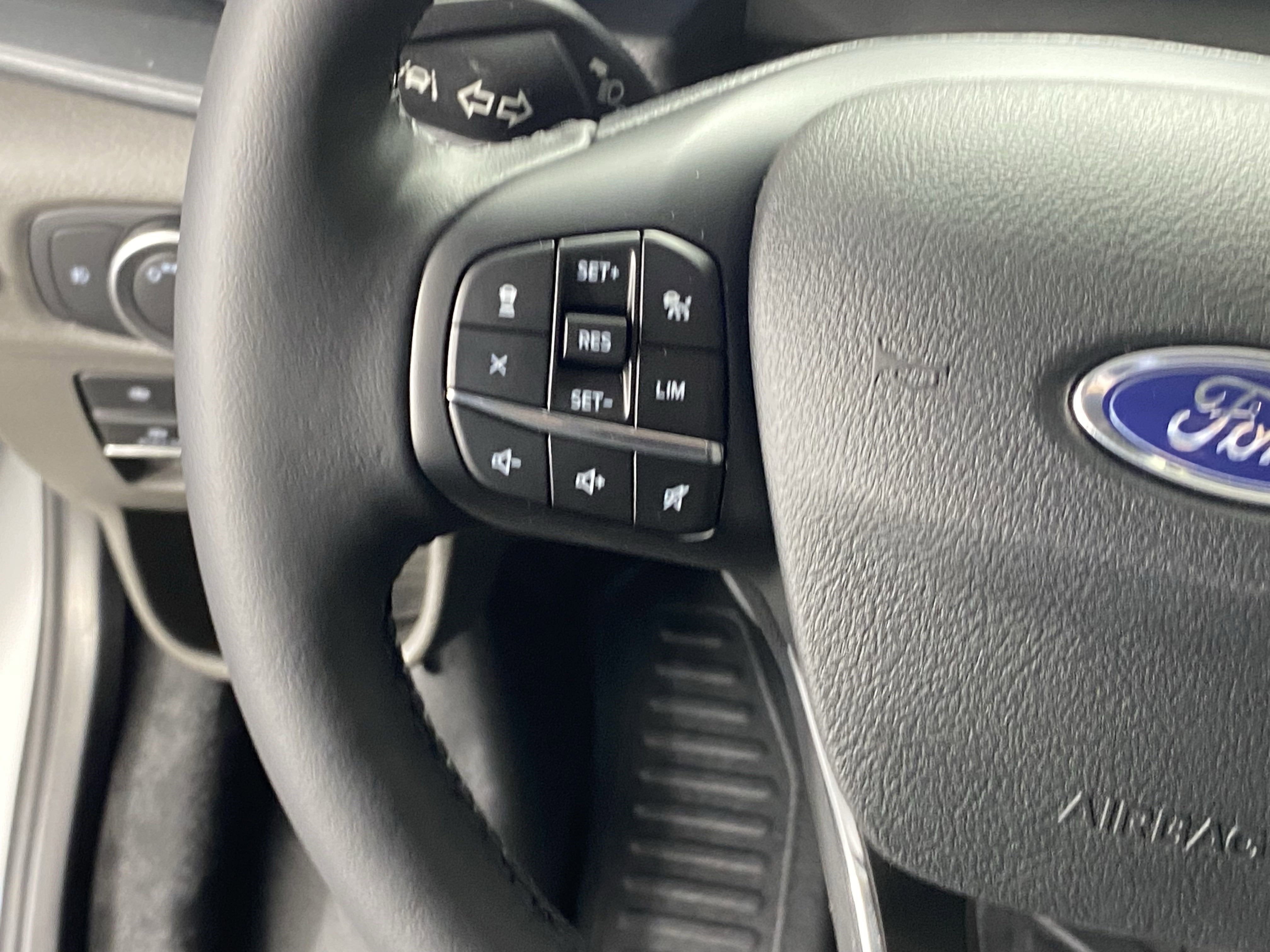 2025 Ford Transit Cargo Van T-250 148 Med Rf 9070 GVWR AWD