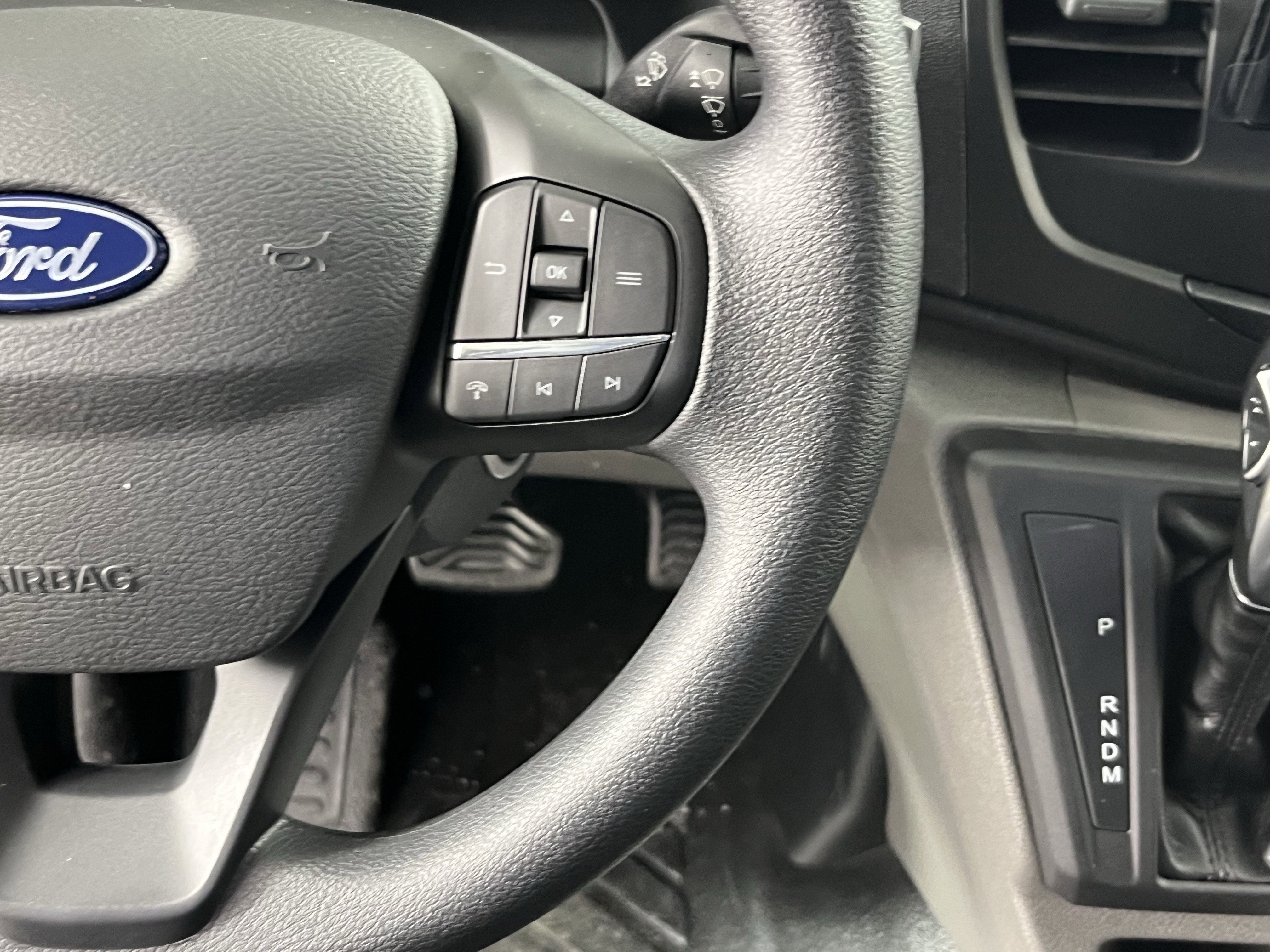 2026 Ford Transit Cargo Van T-350 148 Hi Rf 9500 GVWR RWD XL