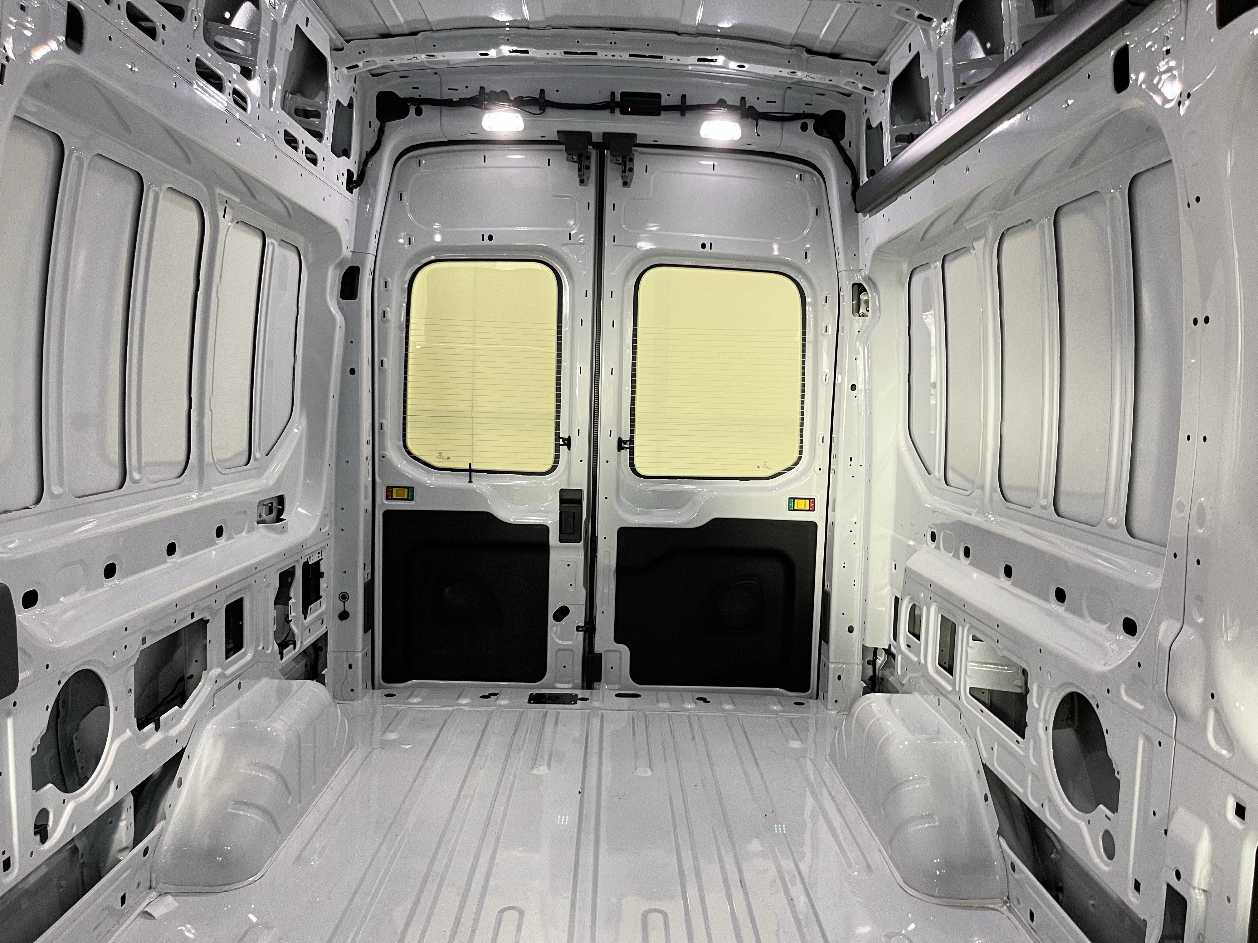 2025 Ford Transit Cargo Van T-350 148 Hi Rf 9500 GVWR AWD