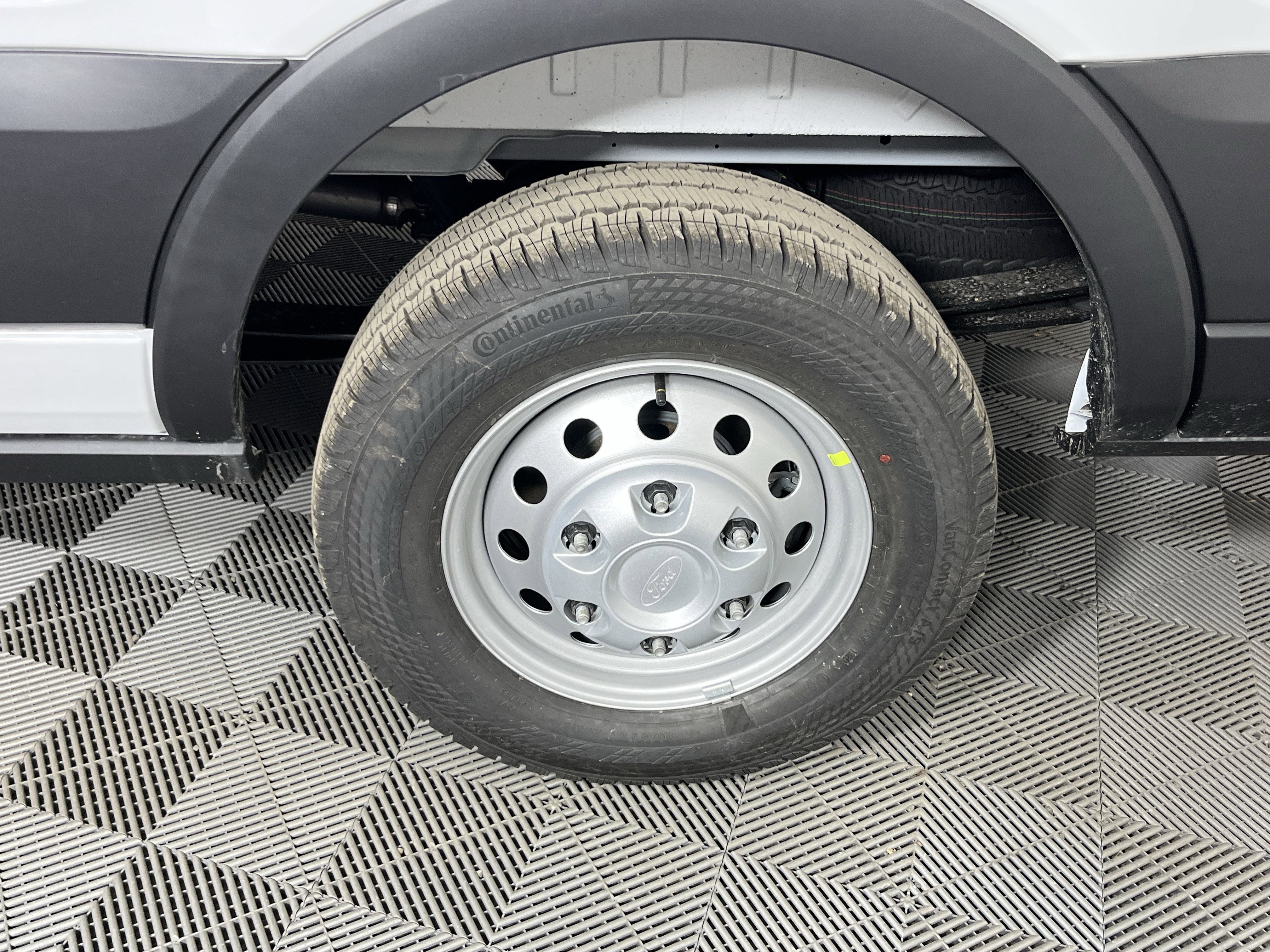 2025 Ford Transit Cargo Van T-350 148 Hi Rf 9500 GVWR AWD