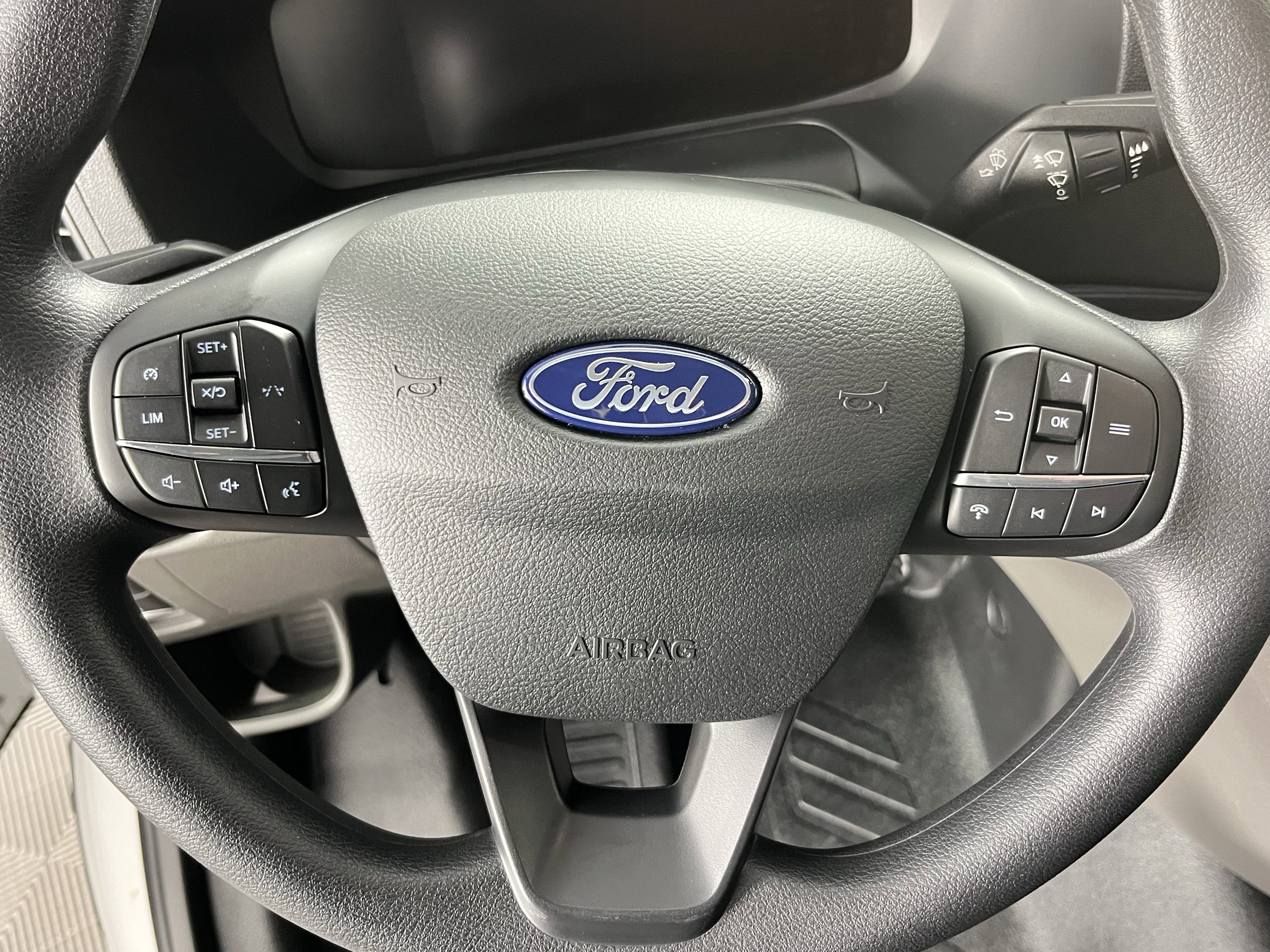 2026 Ford Transit Cargo Van XL T-350 148 Low Rf 9500 GVWR AWD