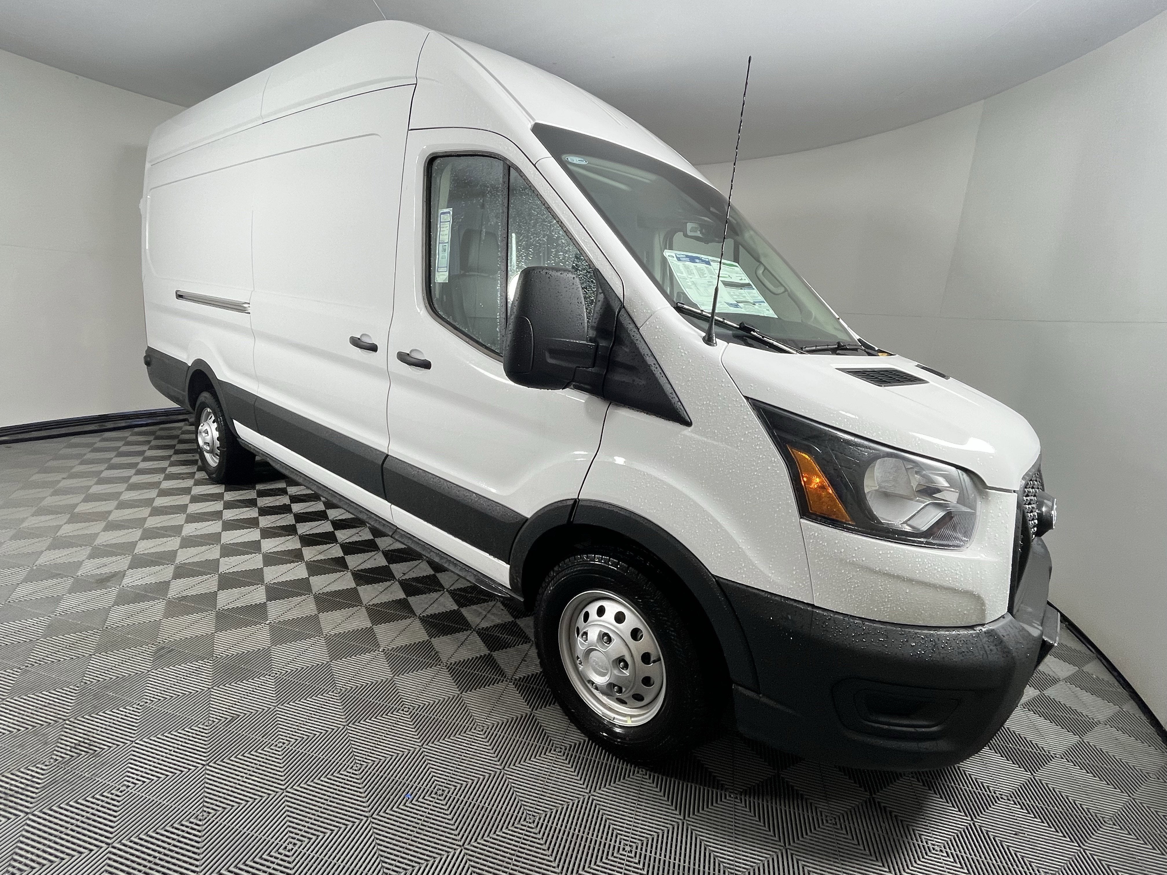 2026 Ford Transit Cargo Van T-350 148 EL Hi Rf 9500 GVWR AWD
