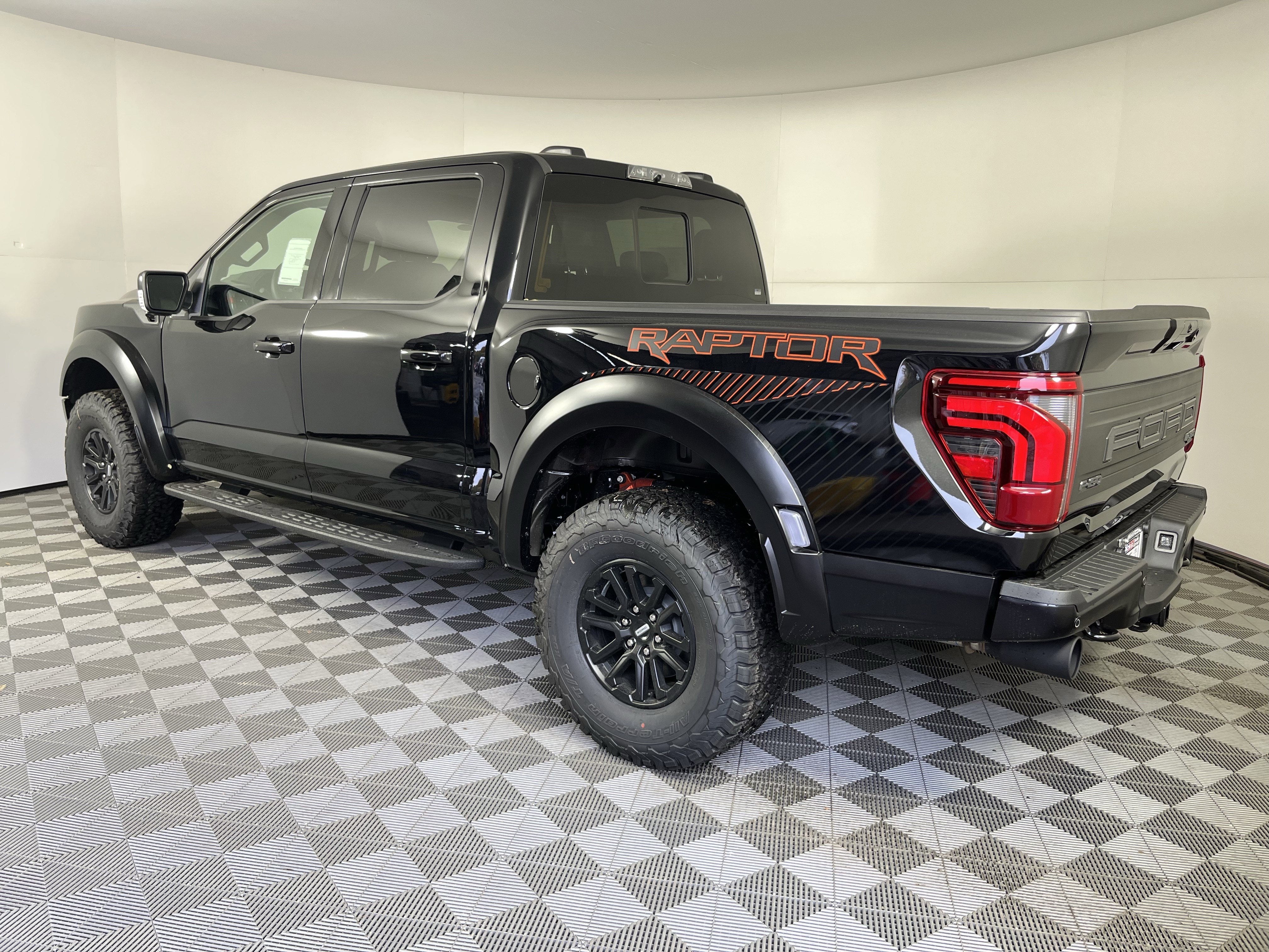 2025 Ford F-150 Raptor