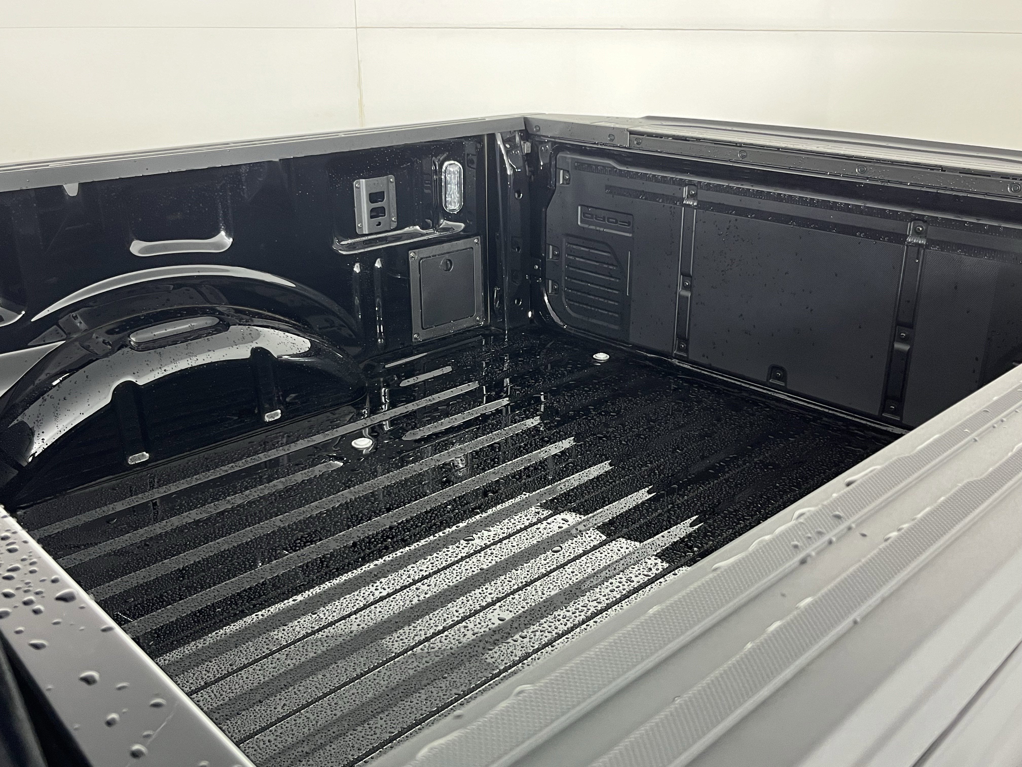 2026 Ford F-150 Raptor R 5.2L V8