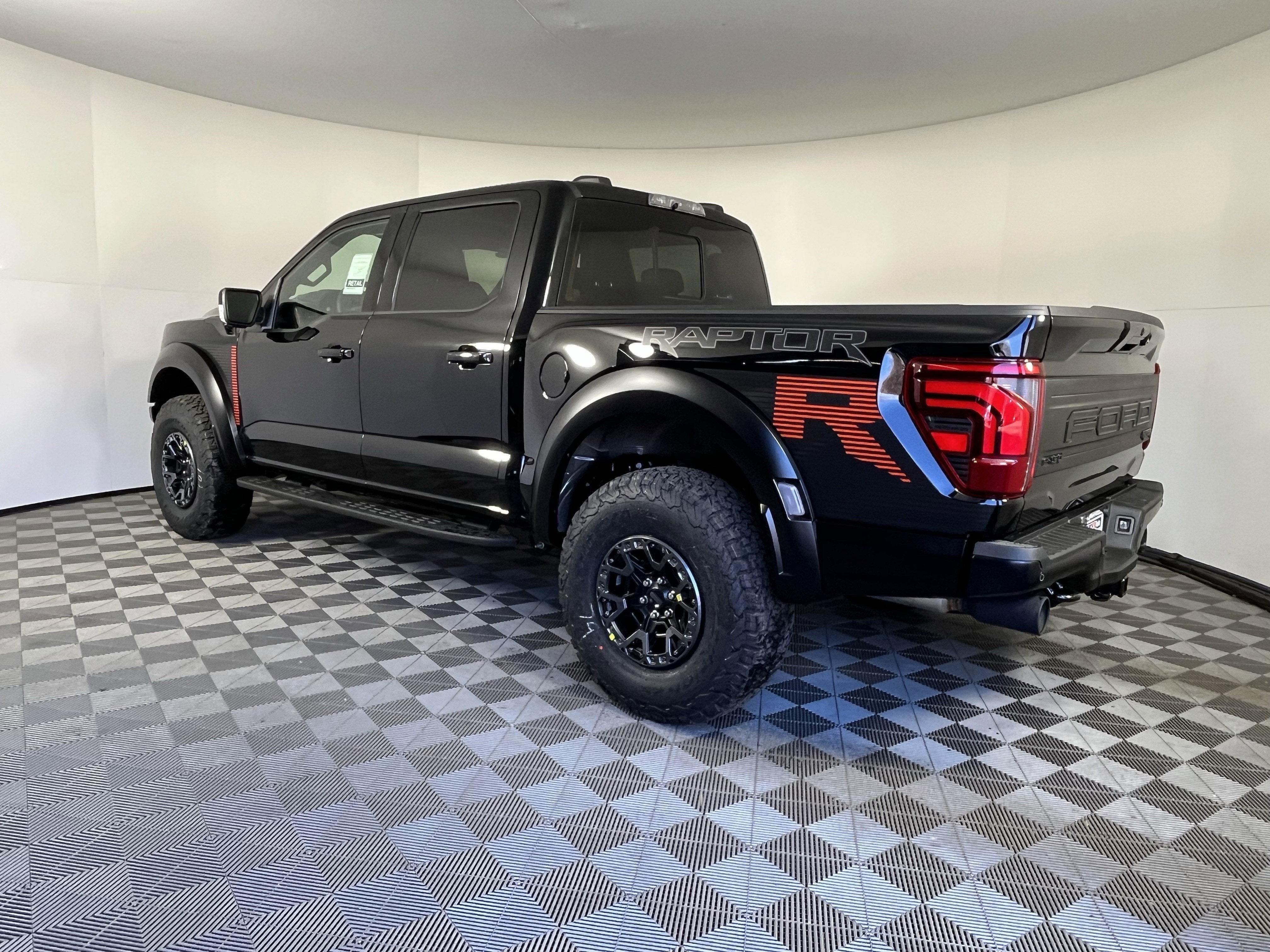 2026 Ford F-150 Raptor R 5.2L V8