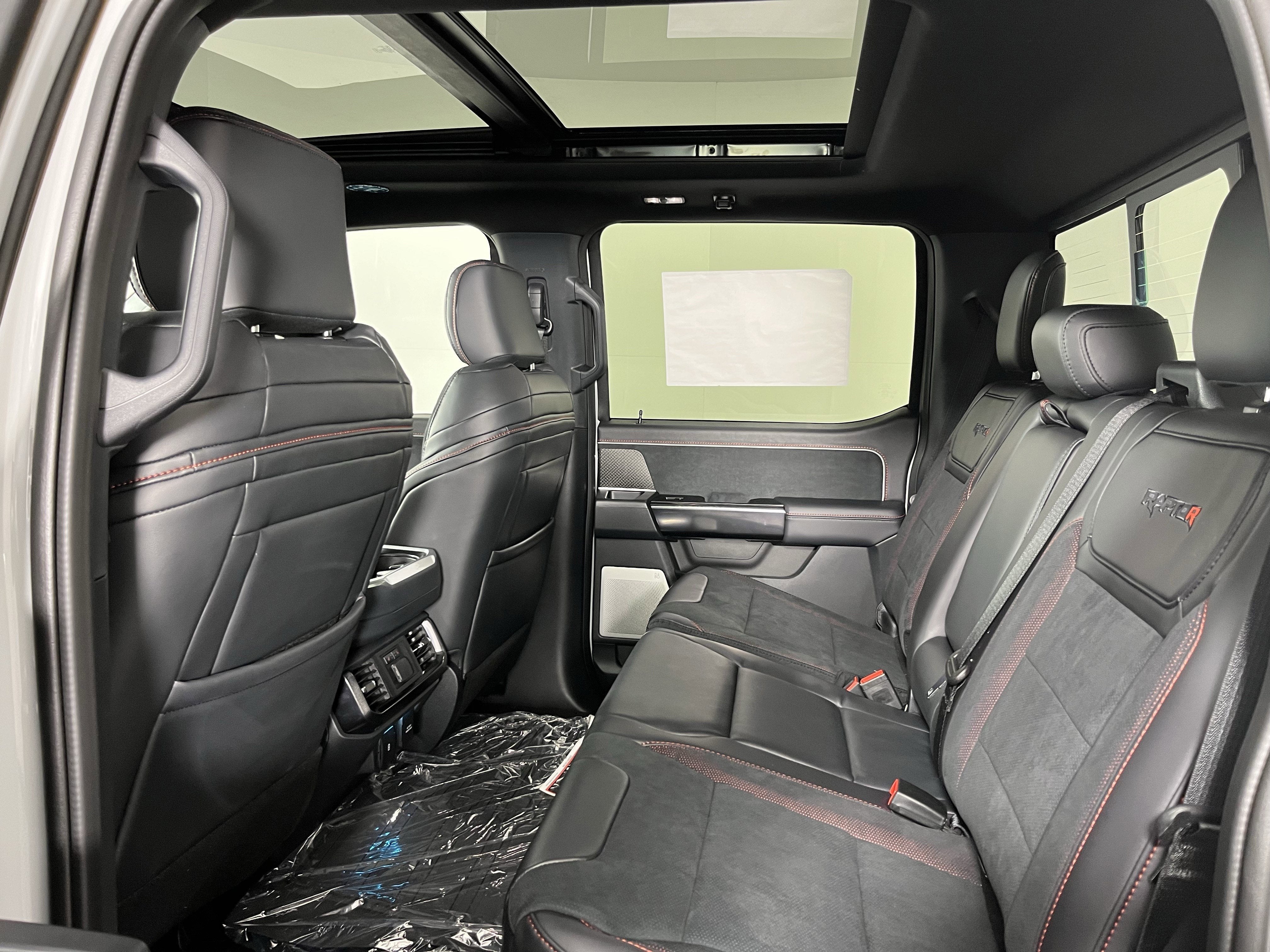 2026 Ford F-150 Raptor R 5.2L V8