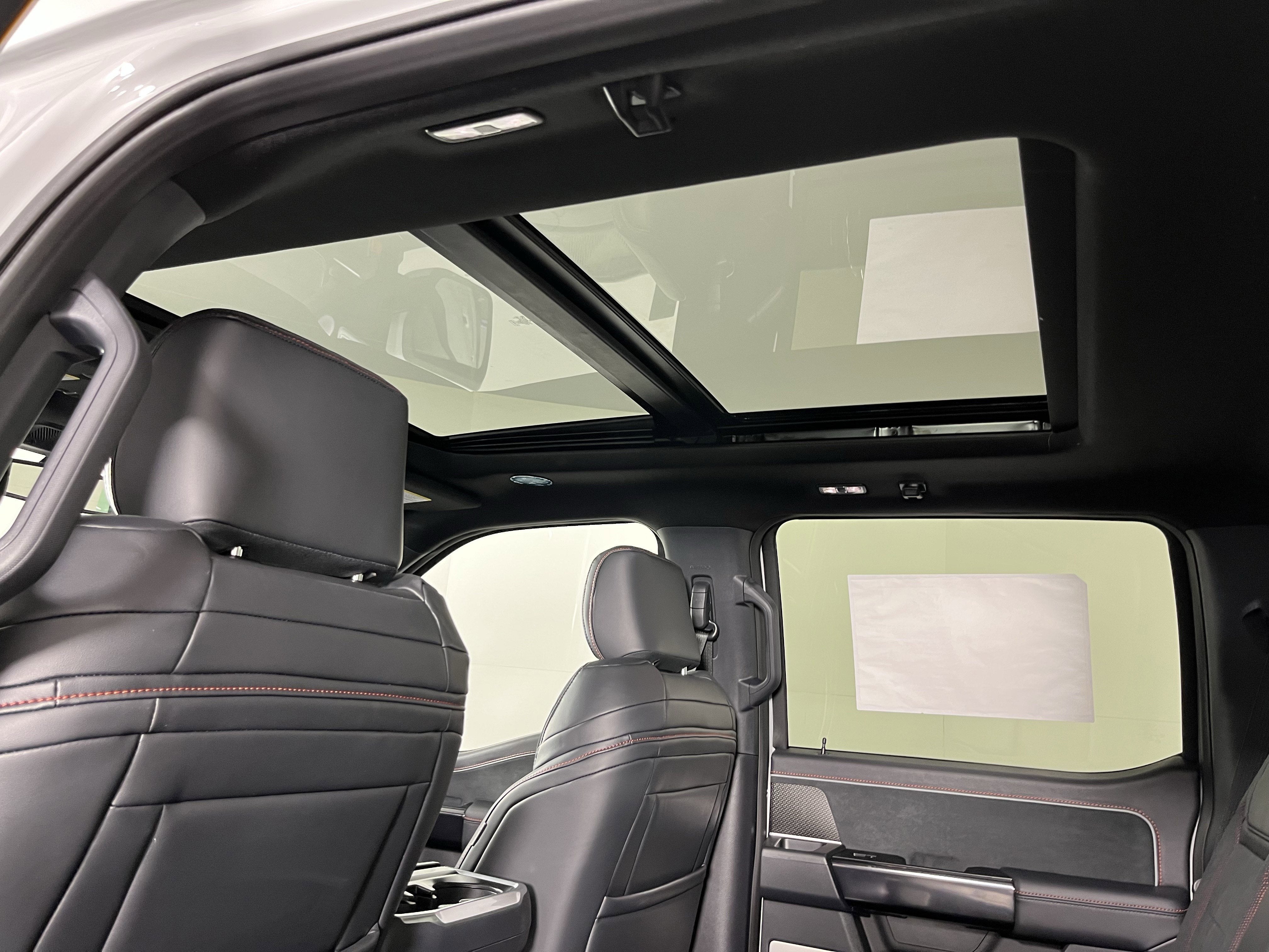 2026 Ford F-150 Raptor R 5.2L V8