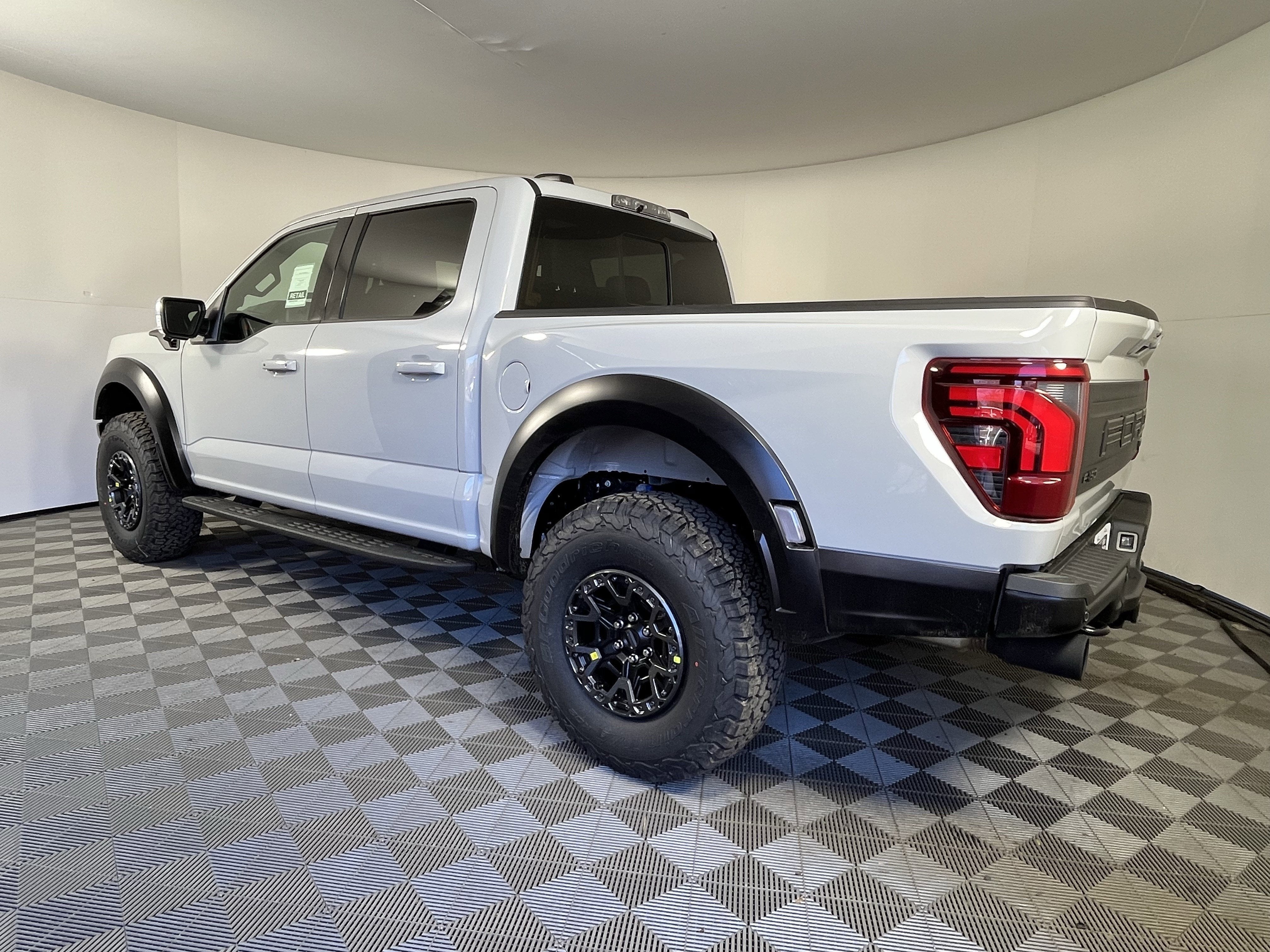 2026 Ford F-150 Raptor R 5.2L V8