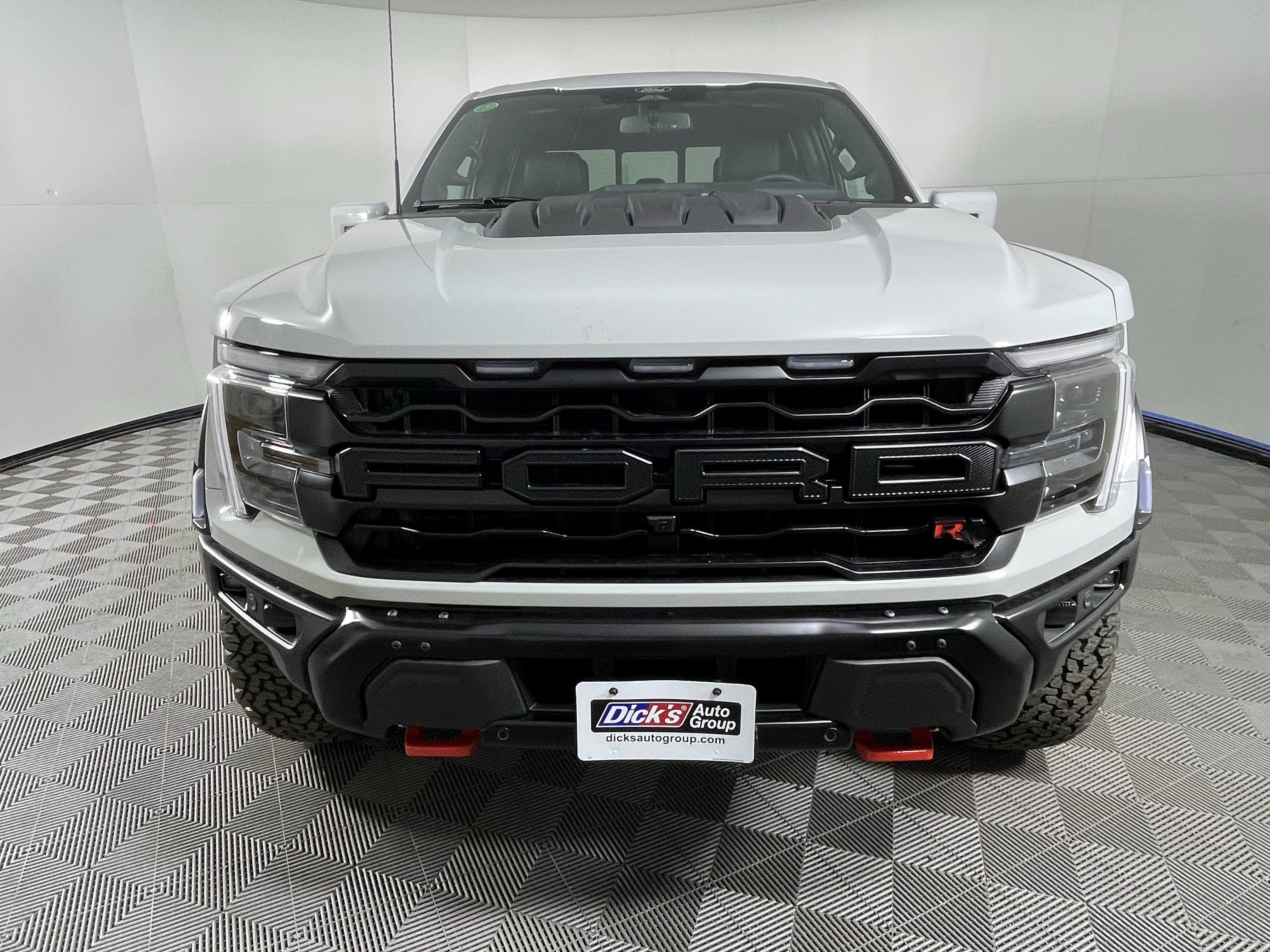 2026 Ford F-150 Raptor R 5.2L V8