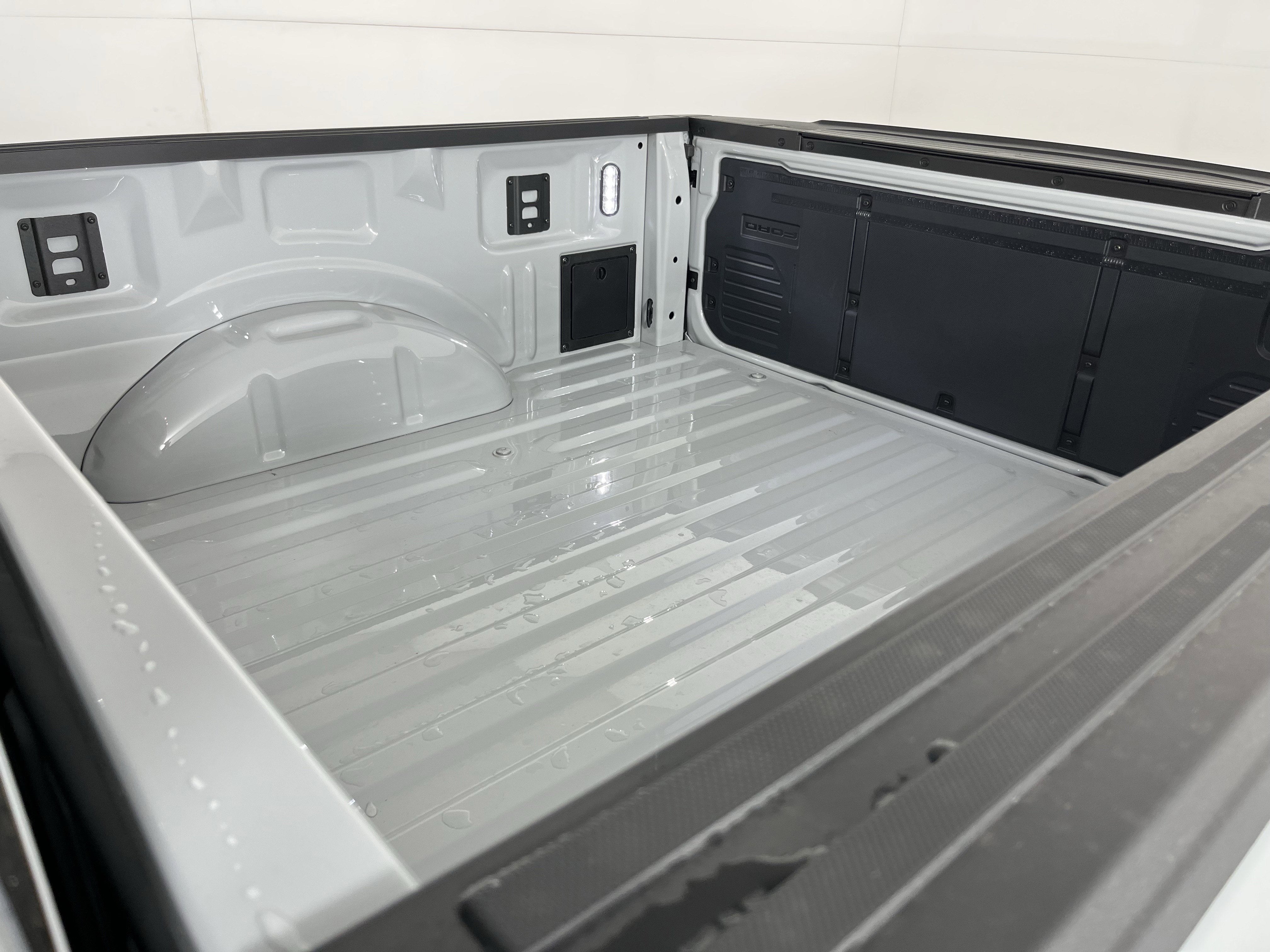 2026 Ford F-150 Raptor R 5.2L V8