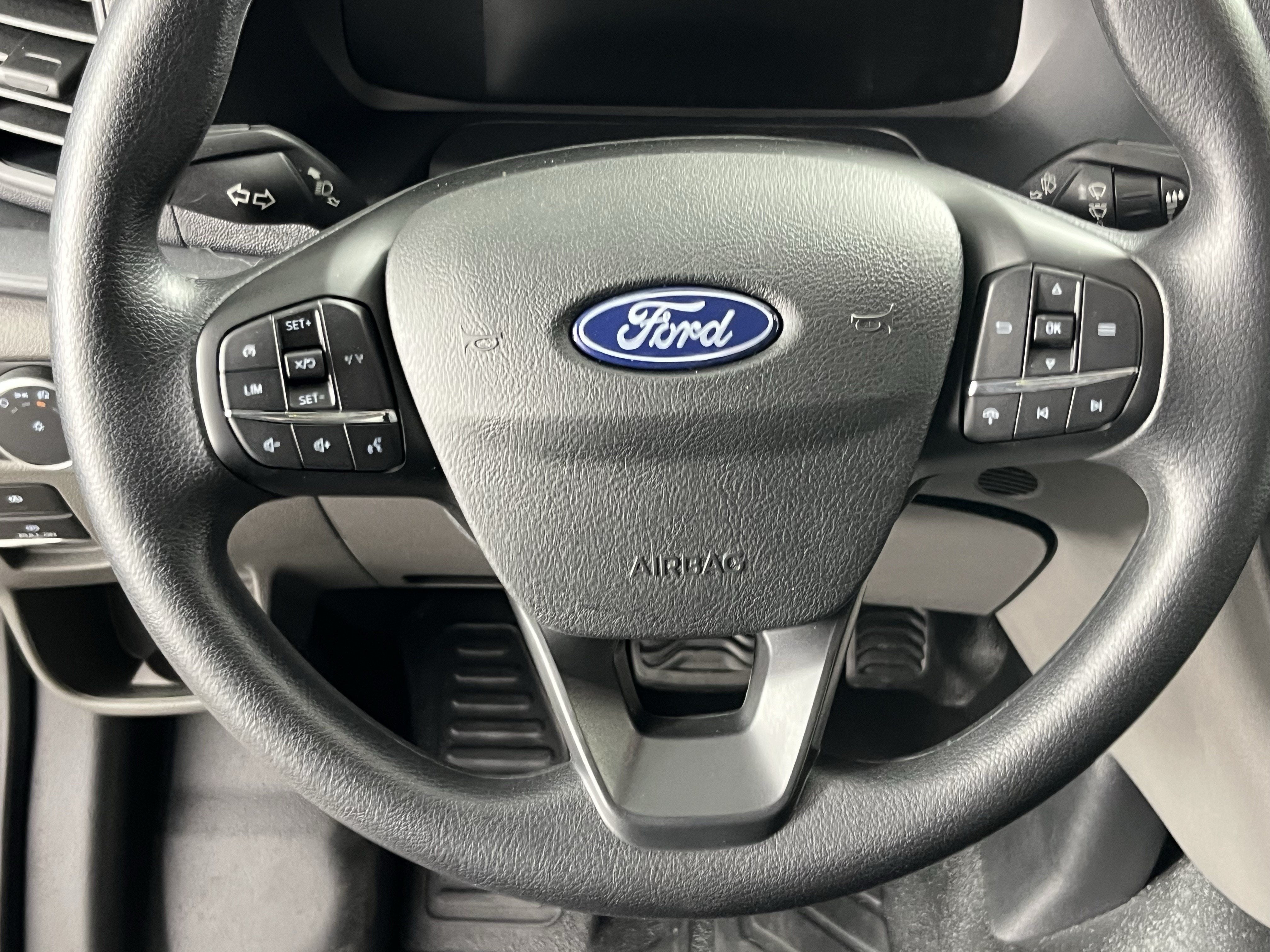 2026 Ford Transit Cargo Van T-150 148 Med Rf 8800 GVWR RWD XL