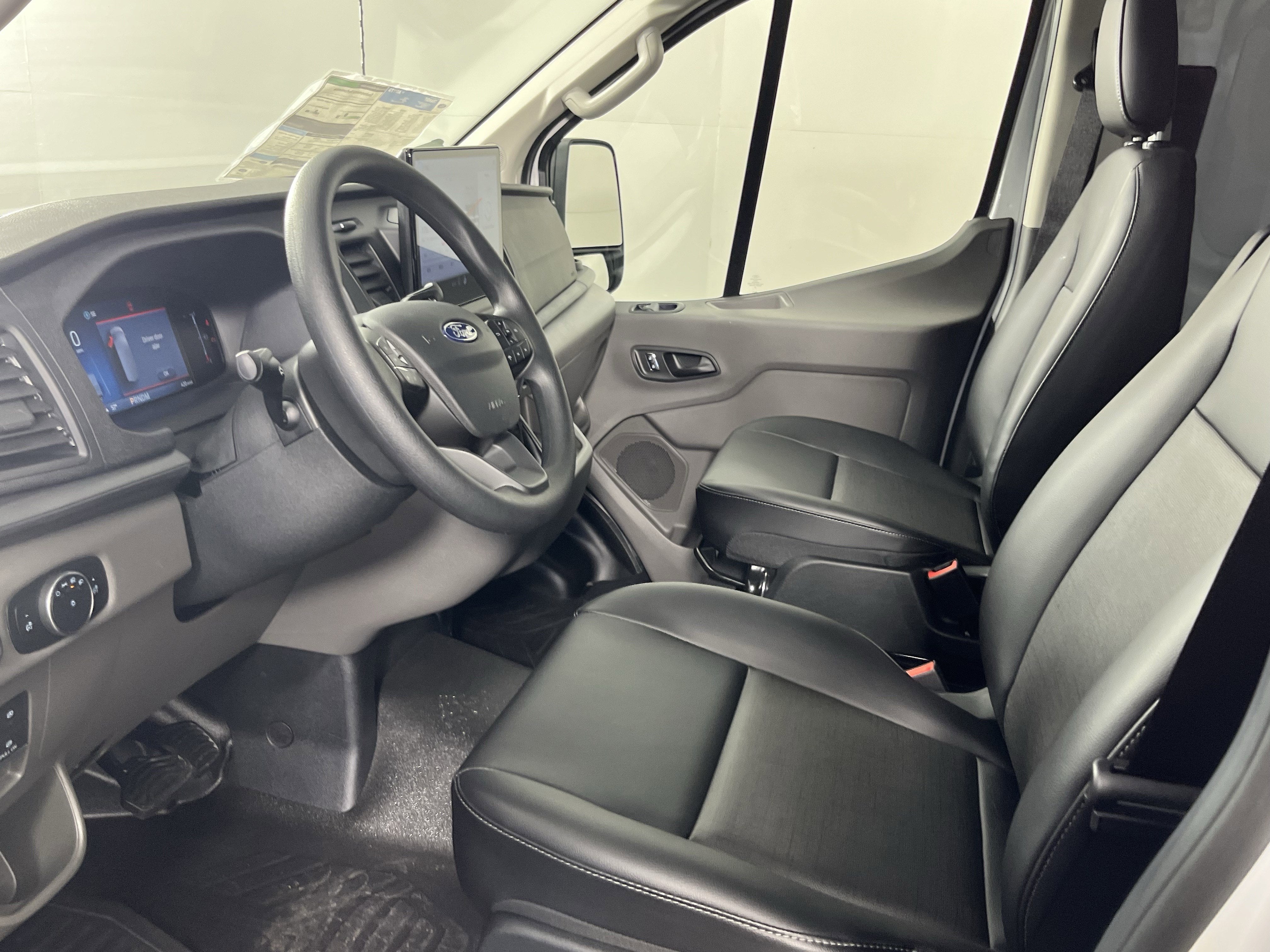 2026 Ford Transit Cargo Van T-150 130 Low Rf 8800 GVWR RWD XL