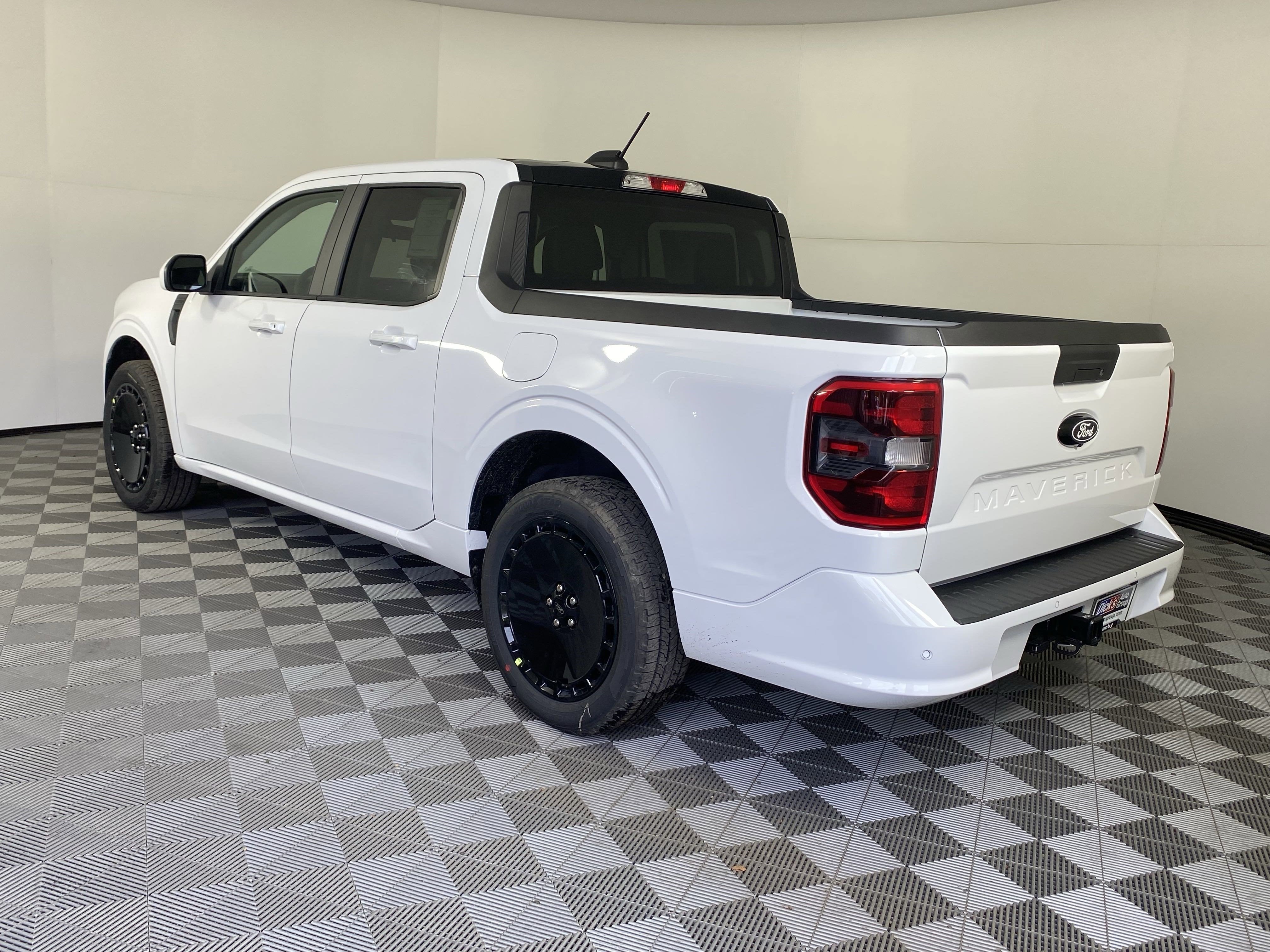 2025 Ford Maverick Lobo Standard