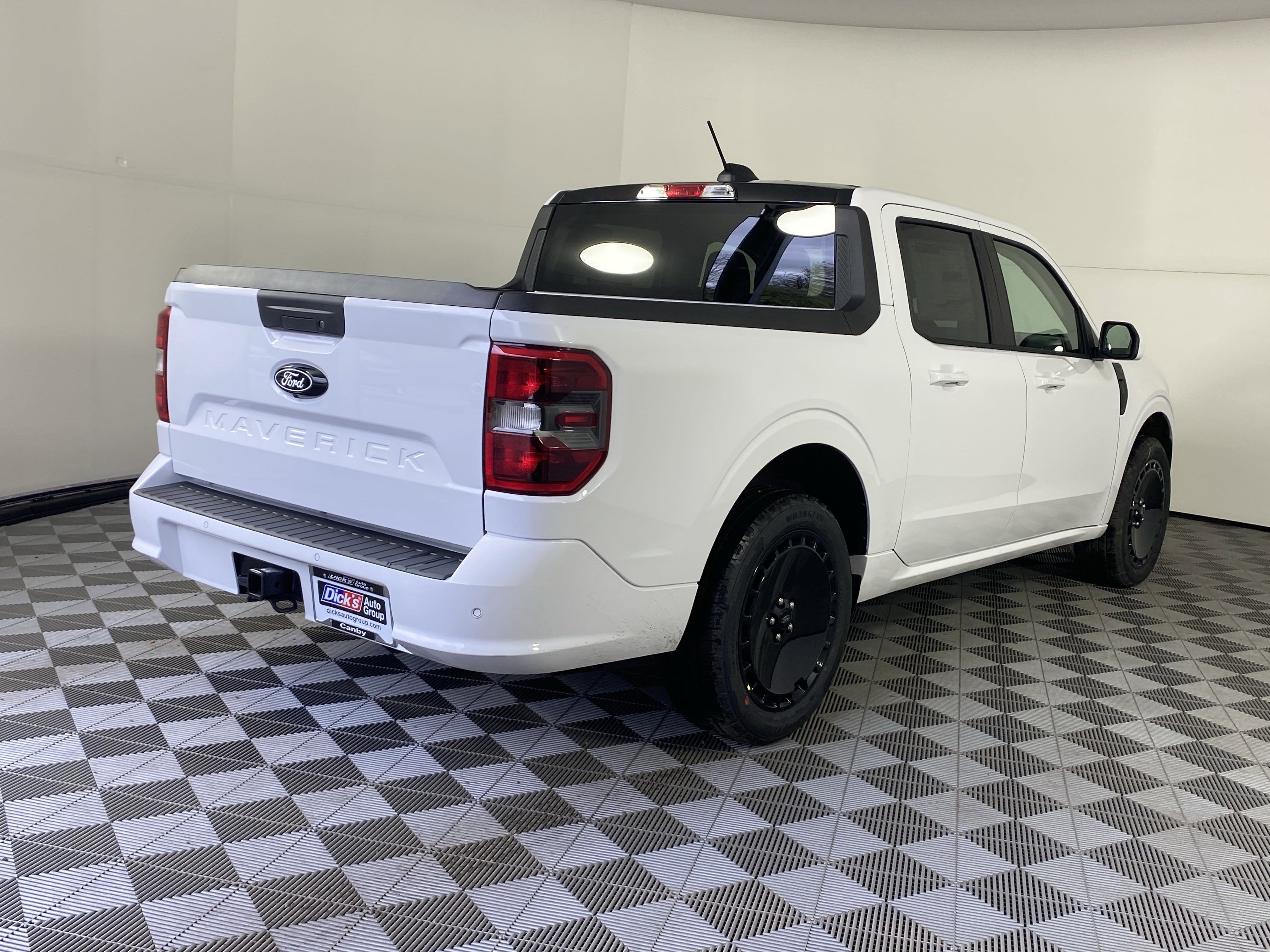 2025 Ford Maverick Lobo Standard