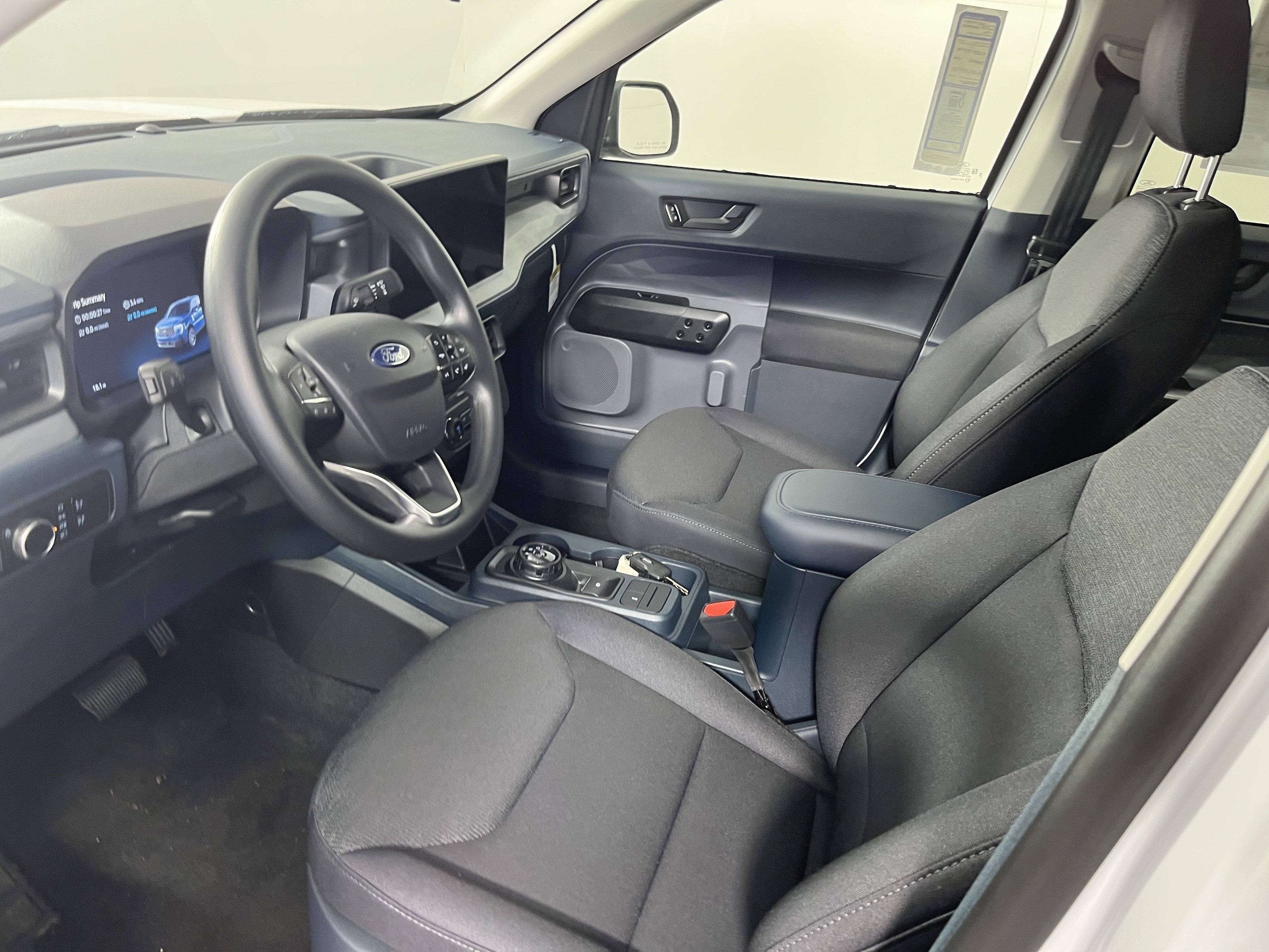 2025 Ford Maverick XL