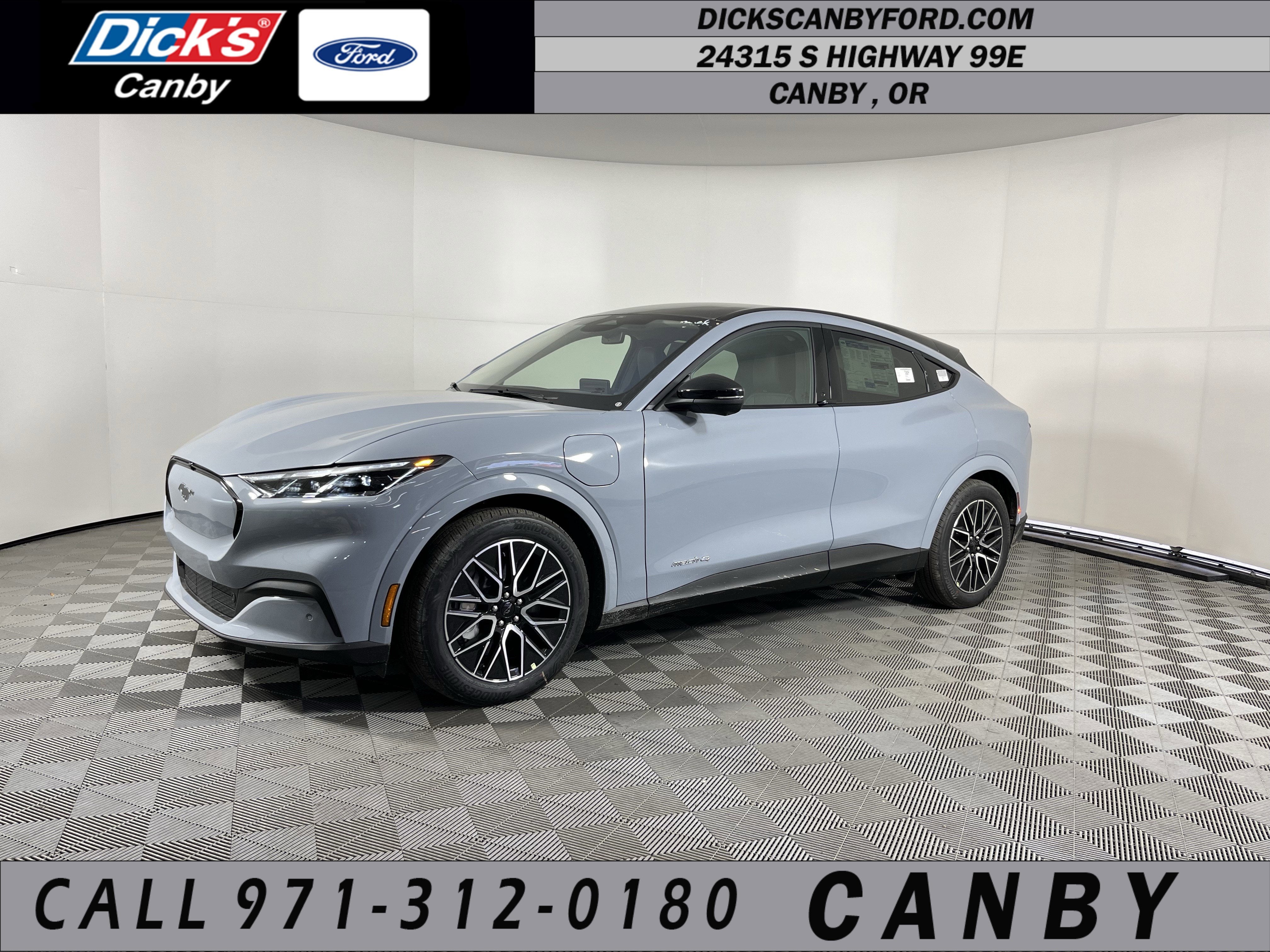 2025 Ford Mustang Mach-E Premium