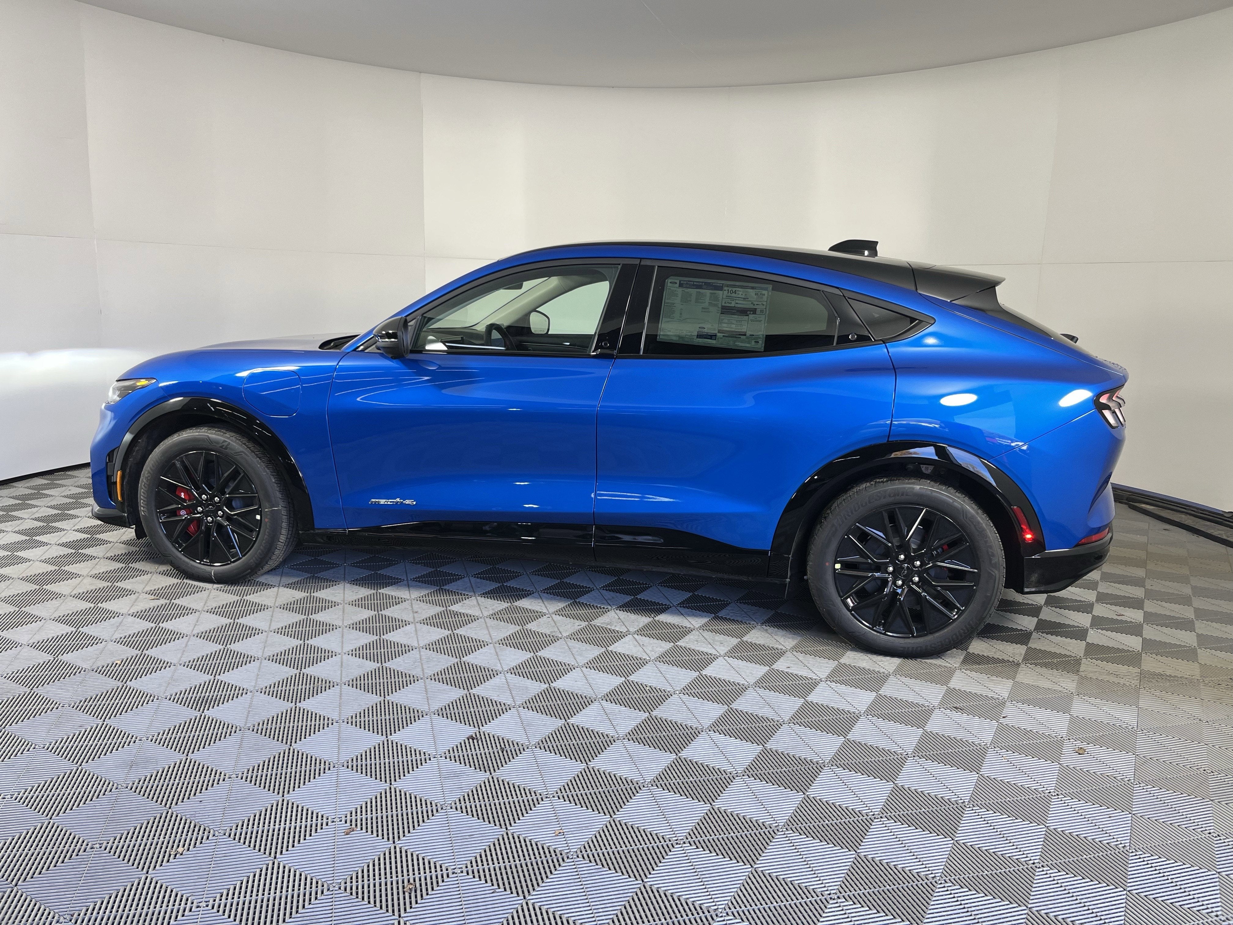 2025 Ford Mustang Mach-E Premium