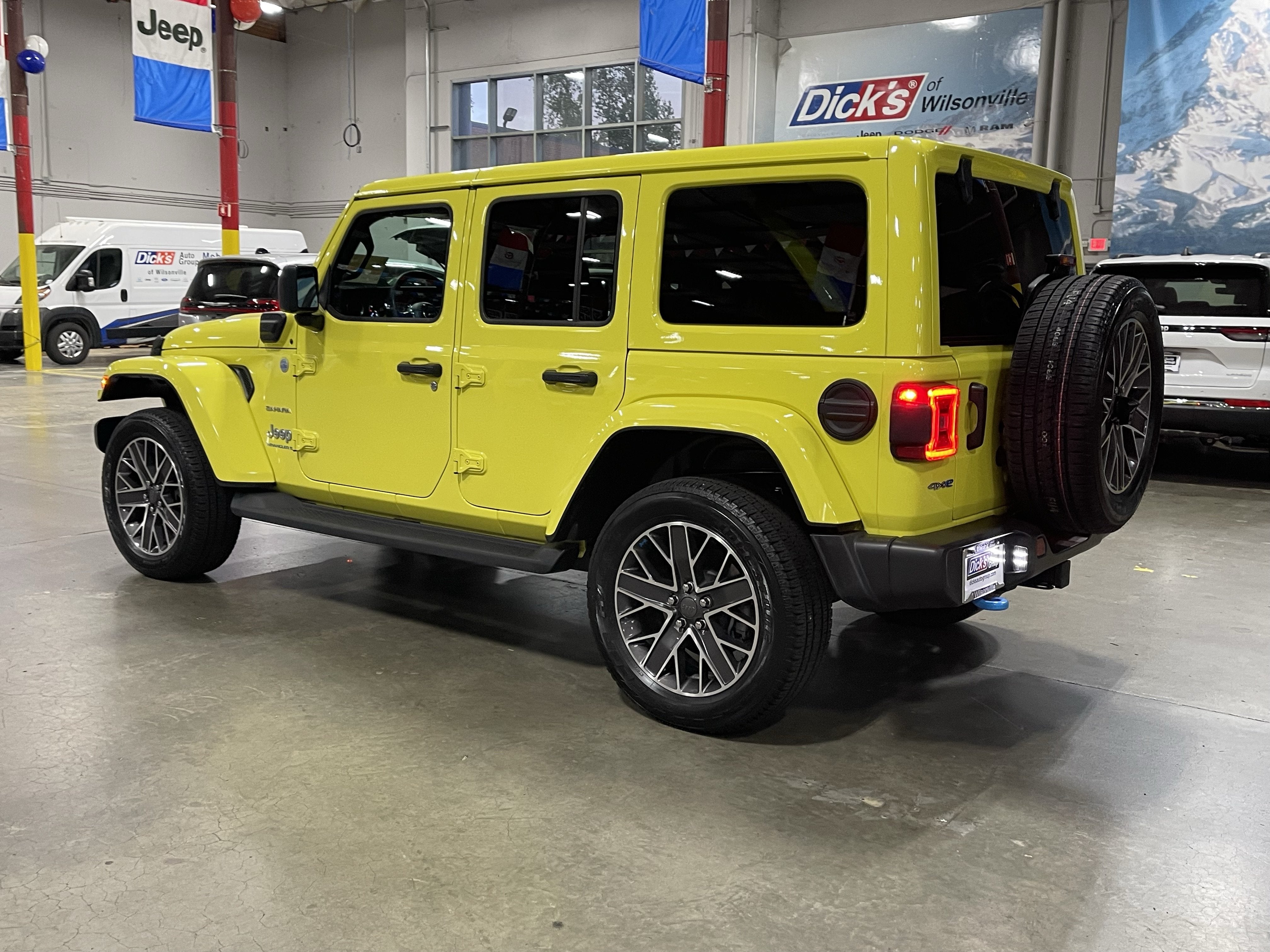 2023 Jeep Wrangler Sahara 4xe
