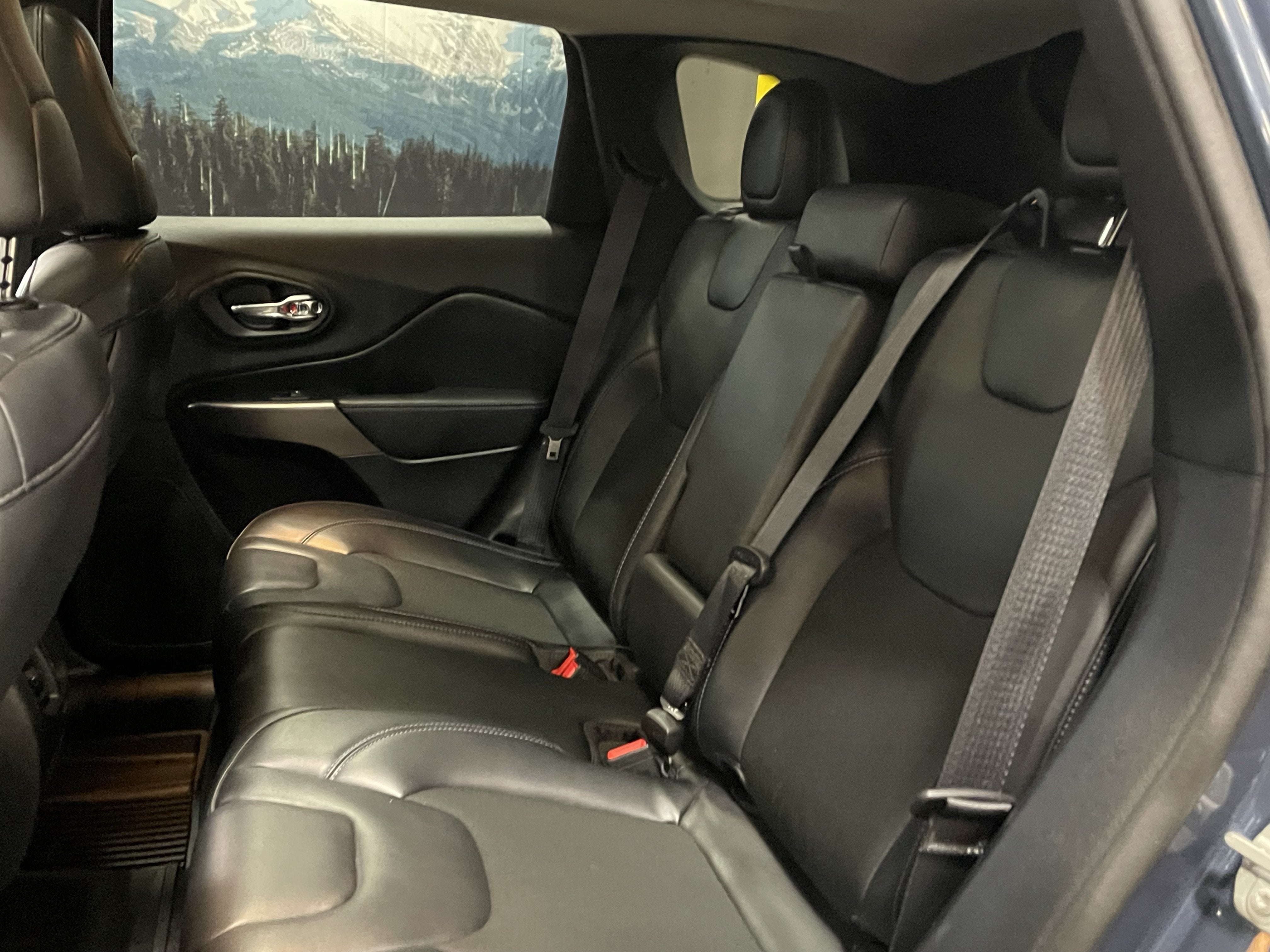 2021 Jeep Cherokee Latitude Plus