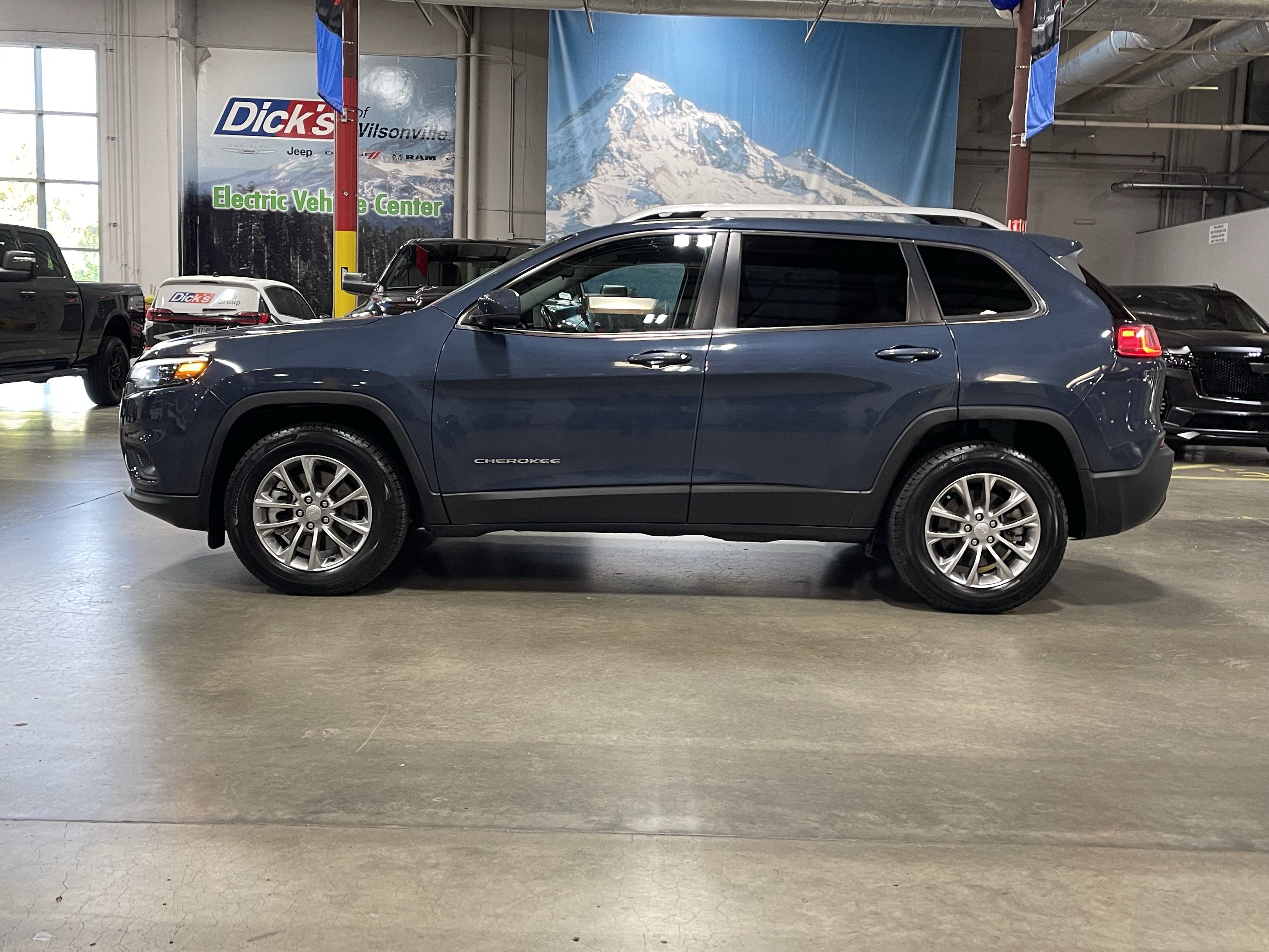 2021 Jeep Cherokee Latitude Plus