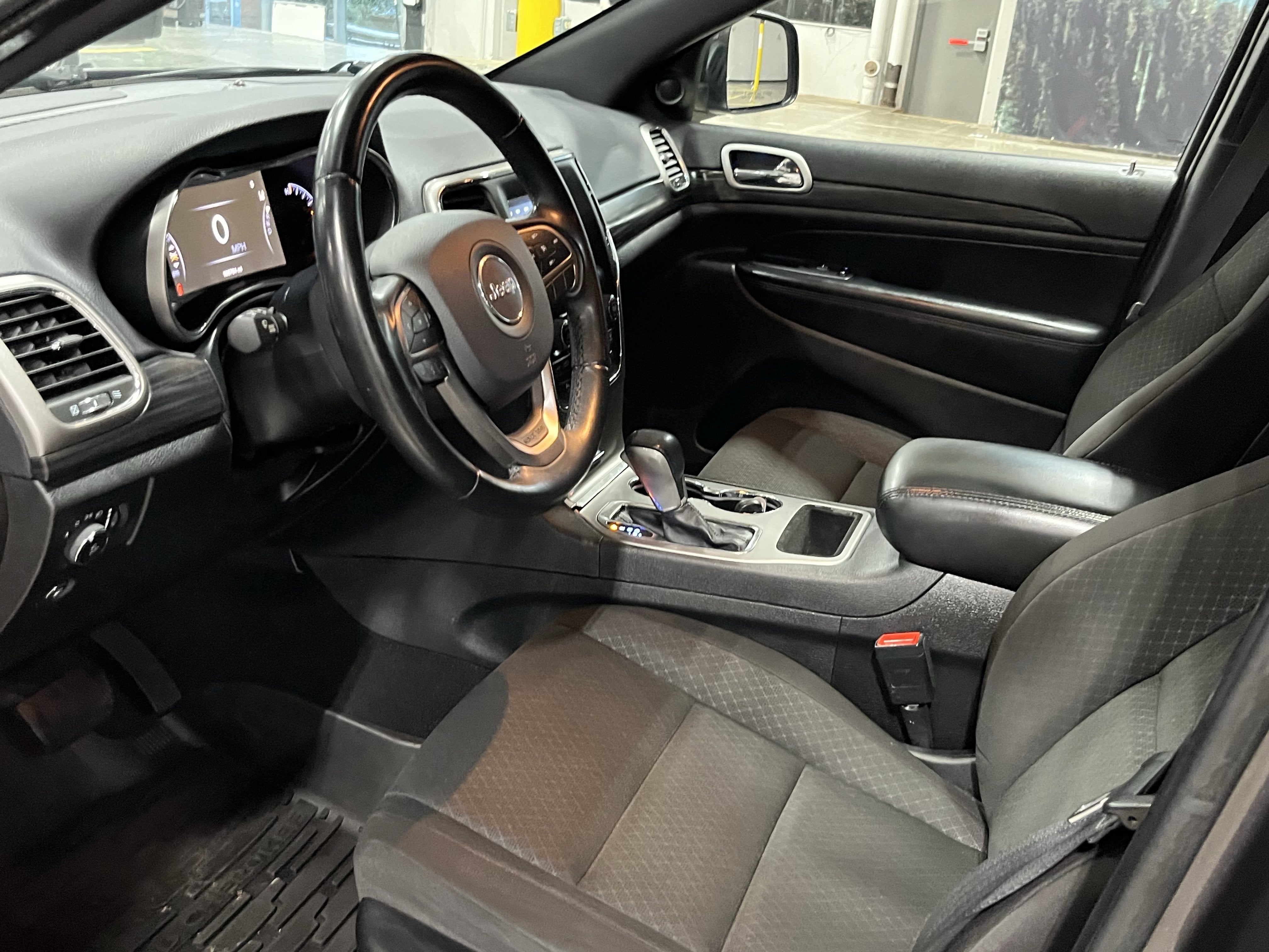 2021 Jeep Grand Cherokee Laredo E