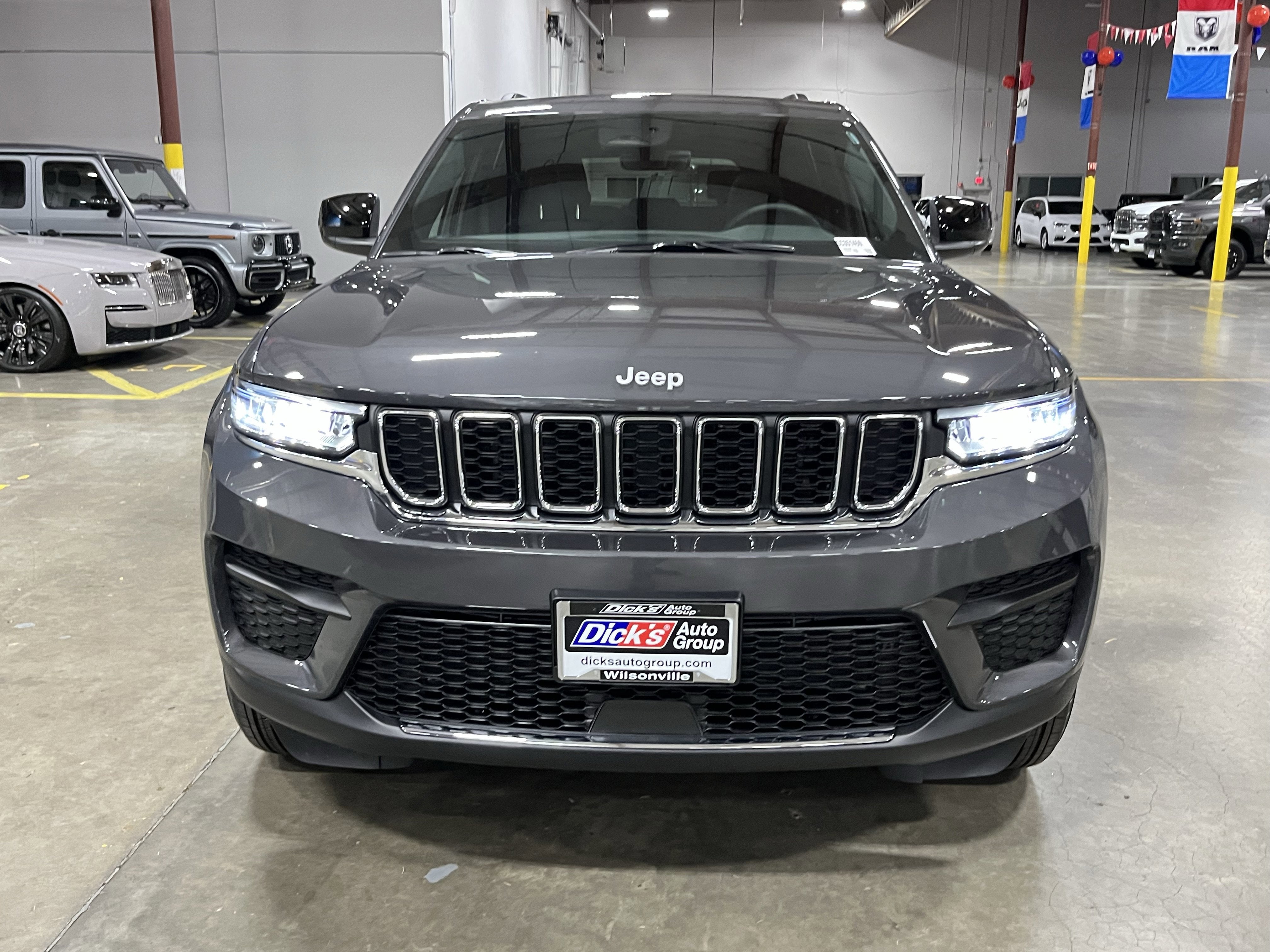 2025 Jeep Grand Cherokee Laredo X