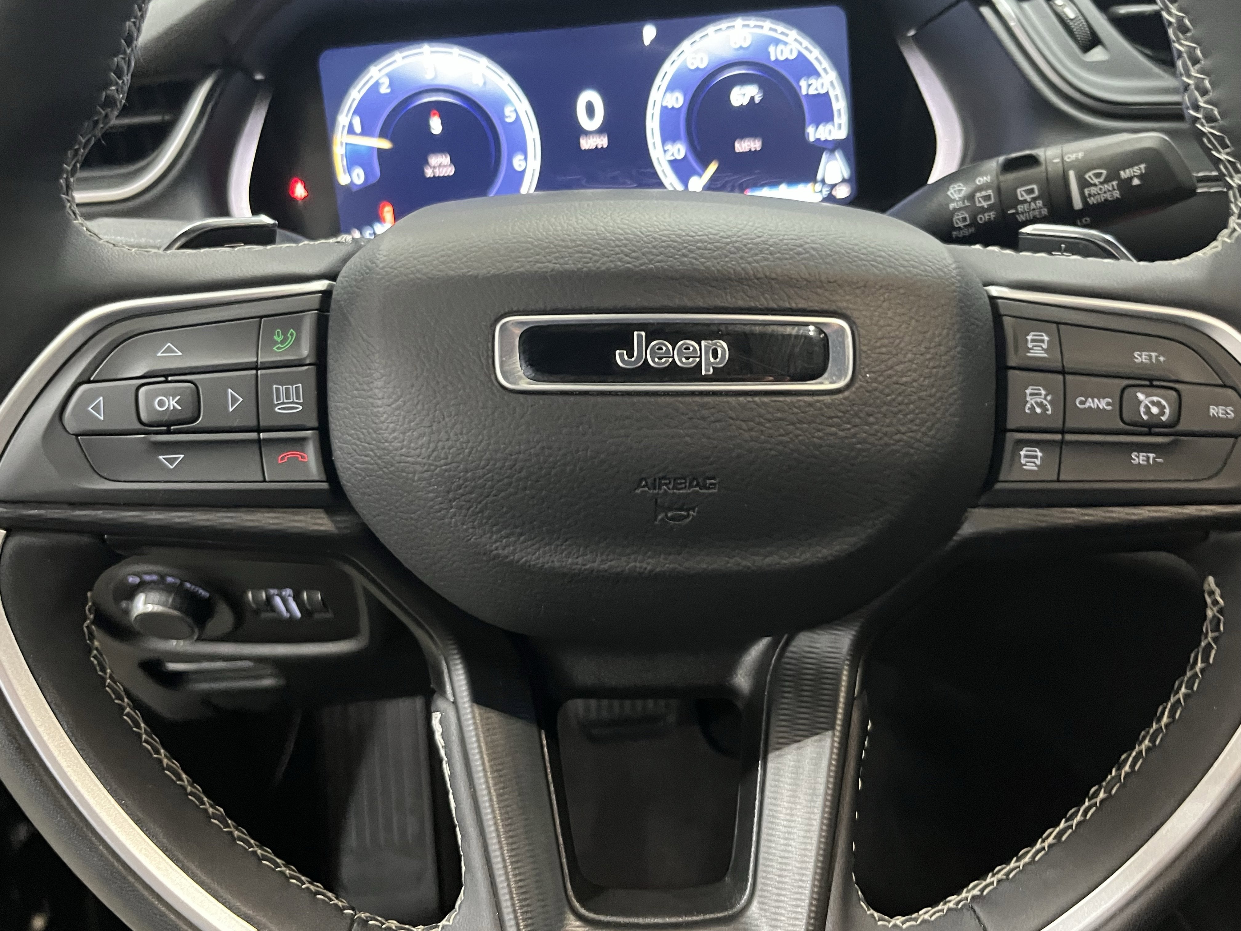 2024 Jeep Grand Cherokee Altitude