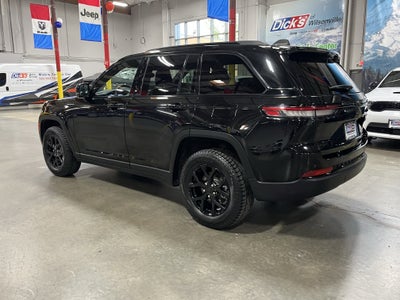 2024 Jeep Grand Cherokee Altitude