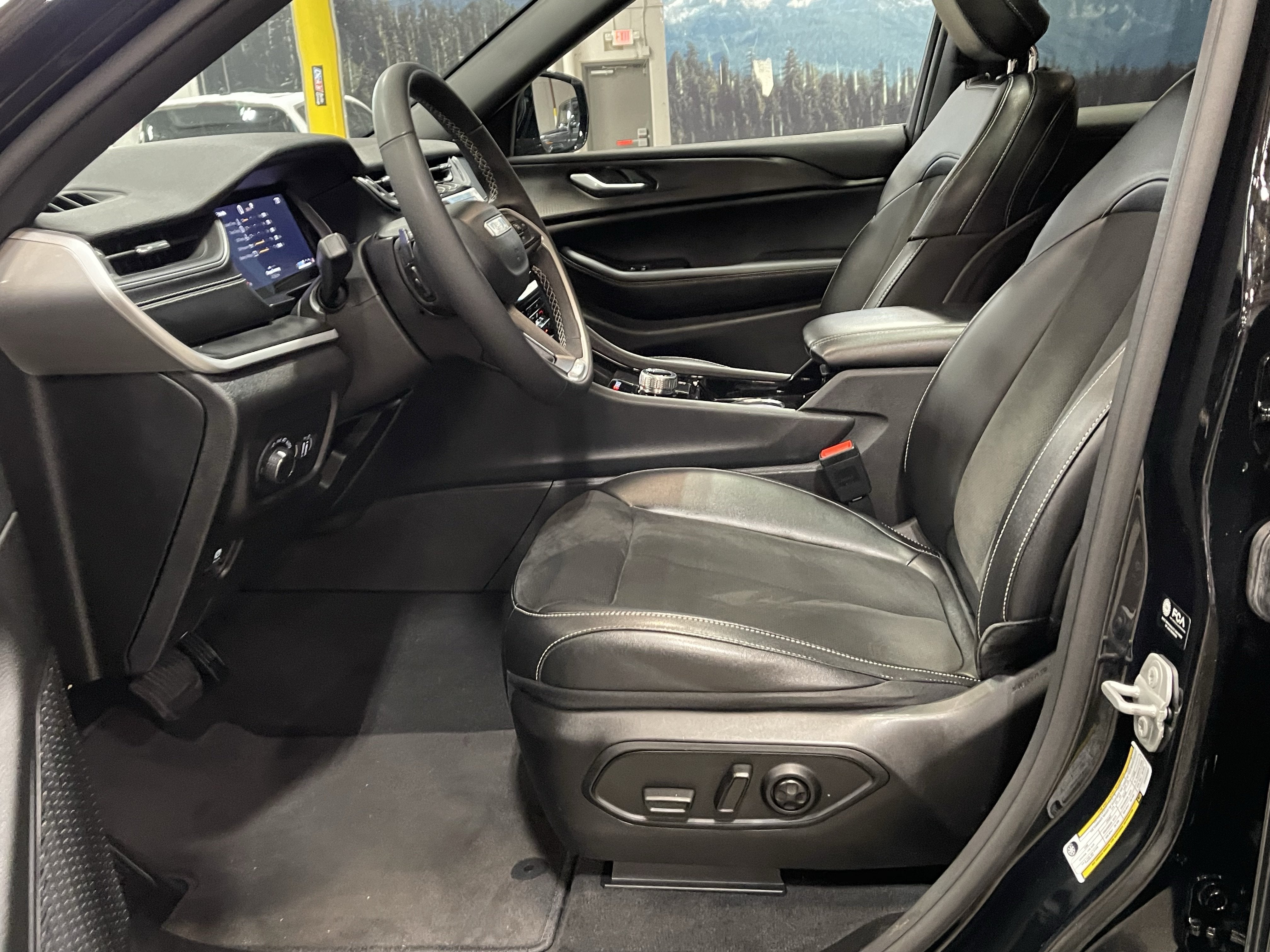 2023 Jeep Grand Cherokee Altitude X
