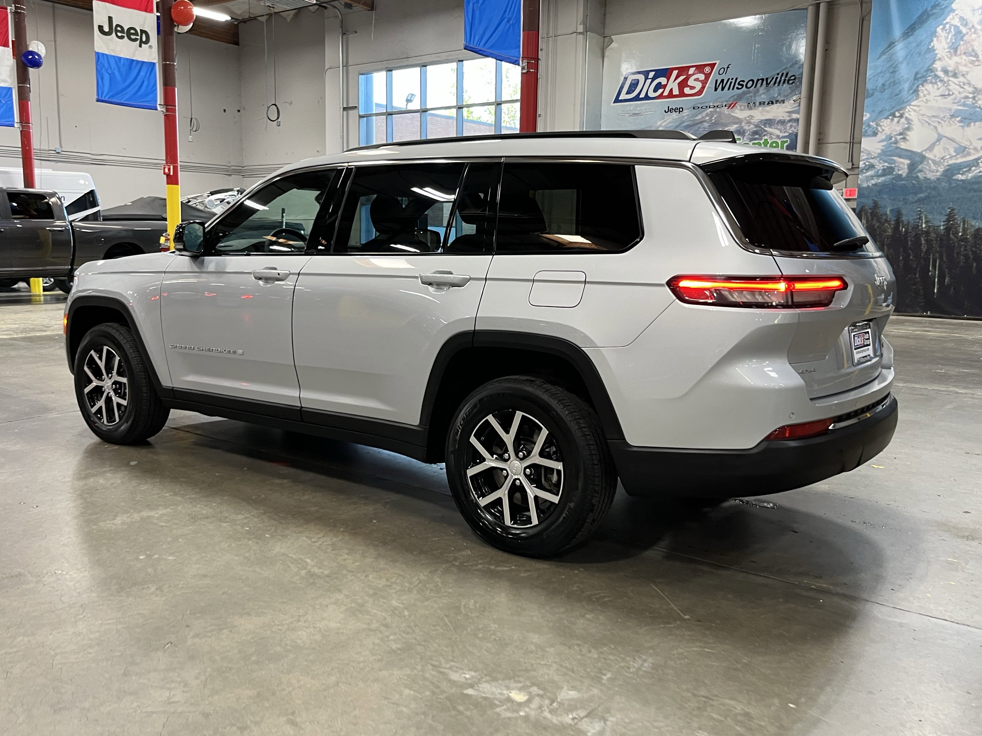 2024 Jeep Grand Cherokee L Limited